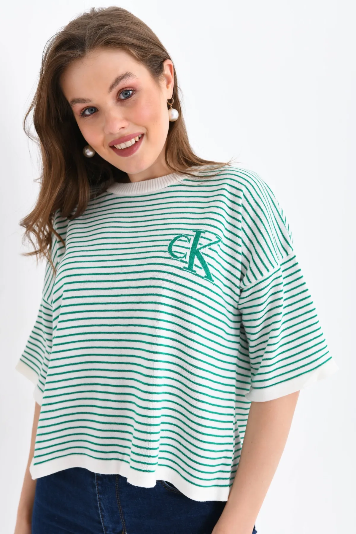 Kadın Bisiklet Yaka Çizgili Oversize Triko Kazak 10160