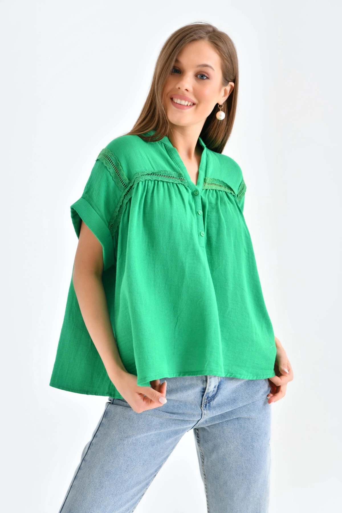 Dantel Detay Kısa Dokuma Bluz