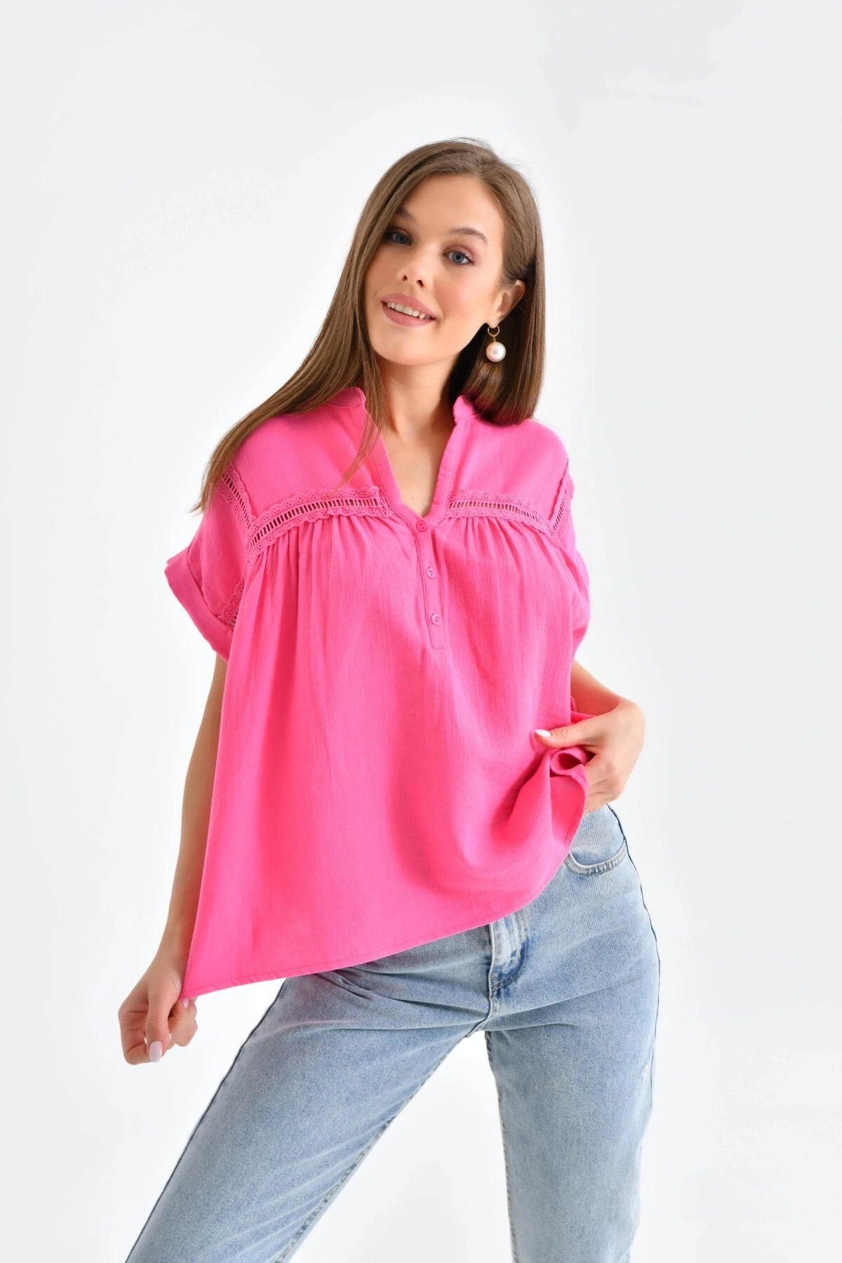 Dantel Detay Kısa Dokuma Bluz