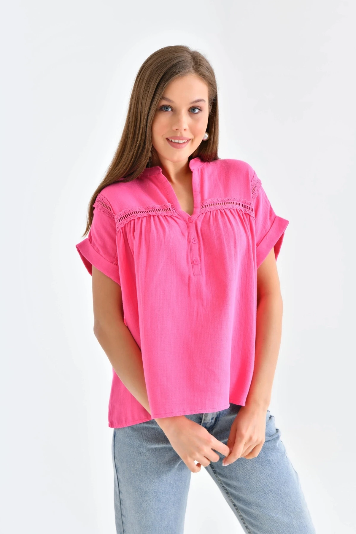 Dantel Detay Kısa Dokuma Bluz