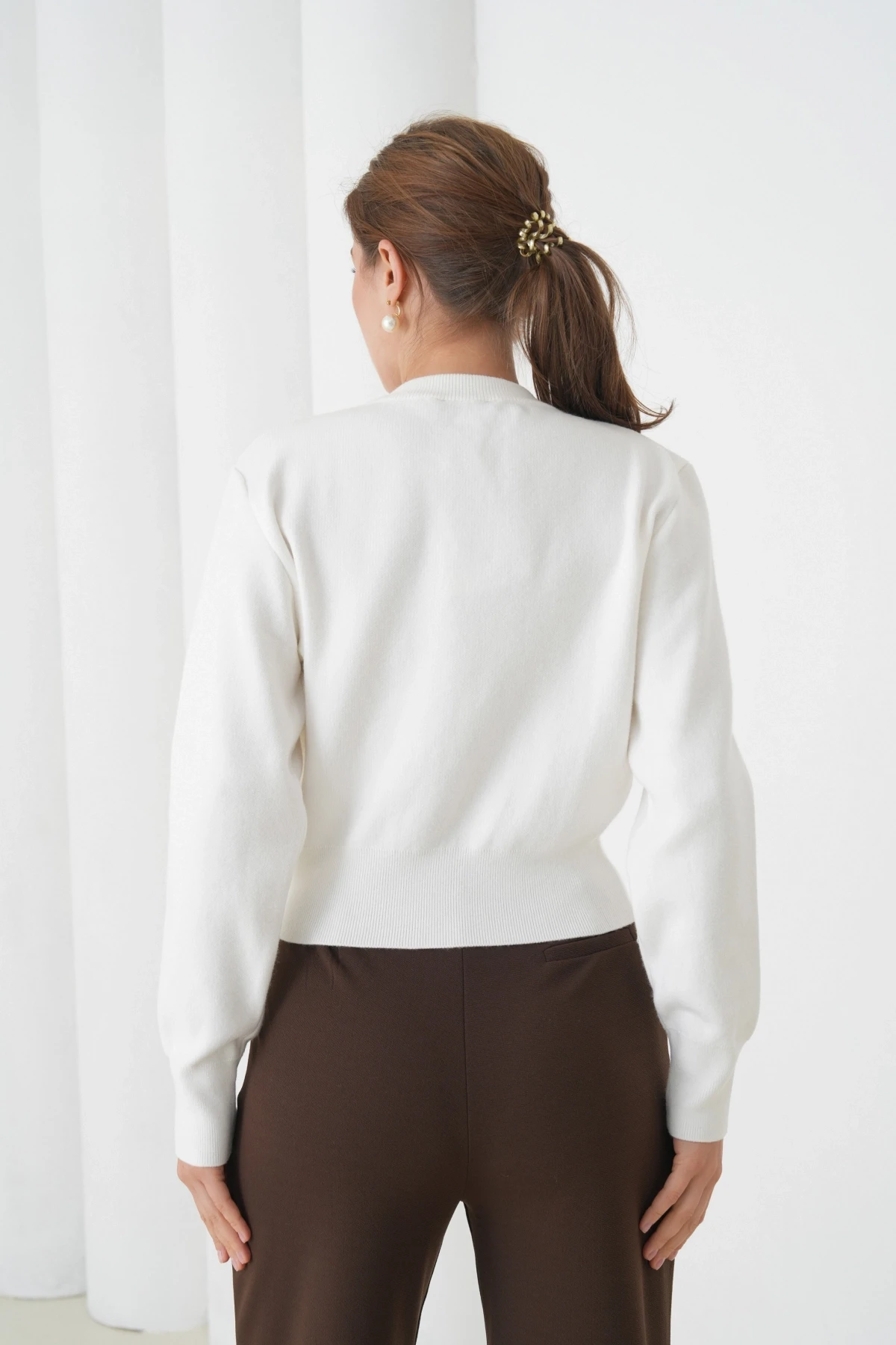 Kadın Bisiklet Yaka Düğme Detylı  Premium İplik Triko Ceket 12319.Crs