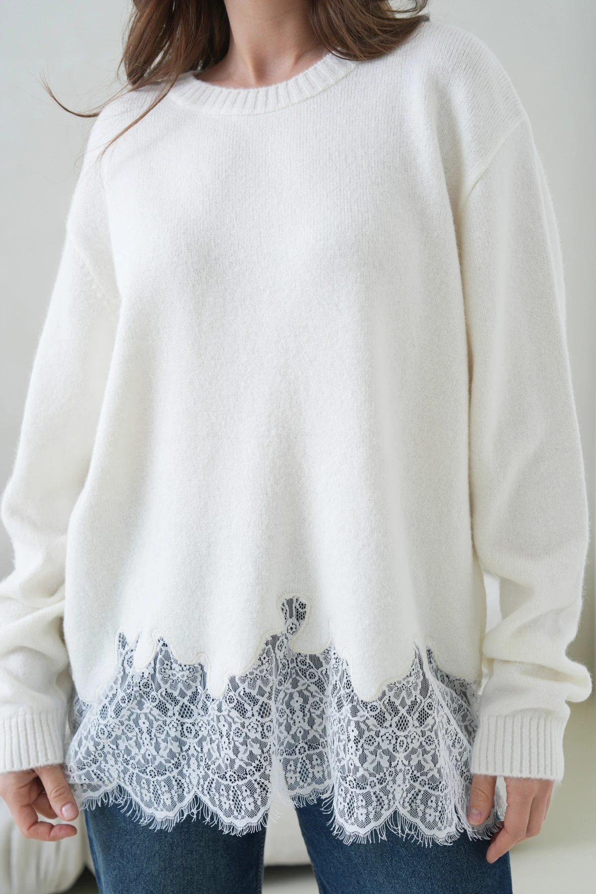 Kadın Bisiklet Yaka Düşük Kol Etek Ucu Dantelli Triko Kazak 8706