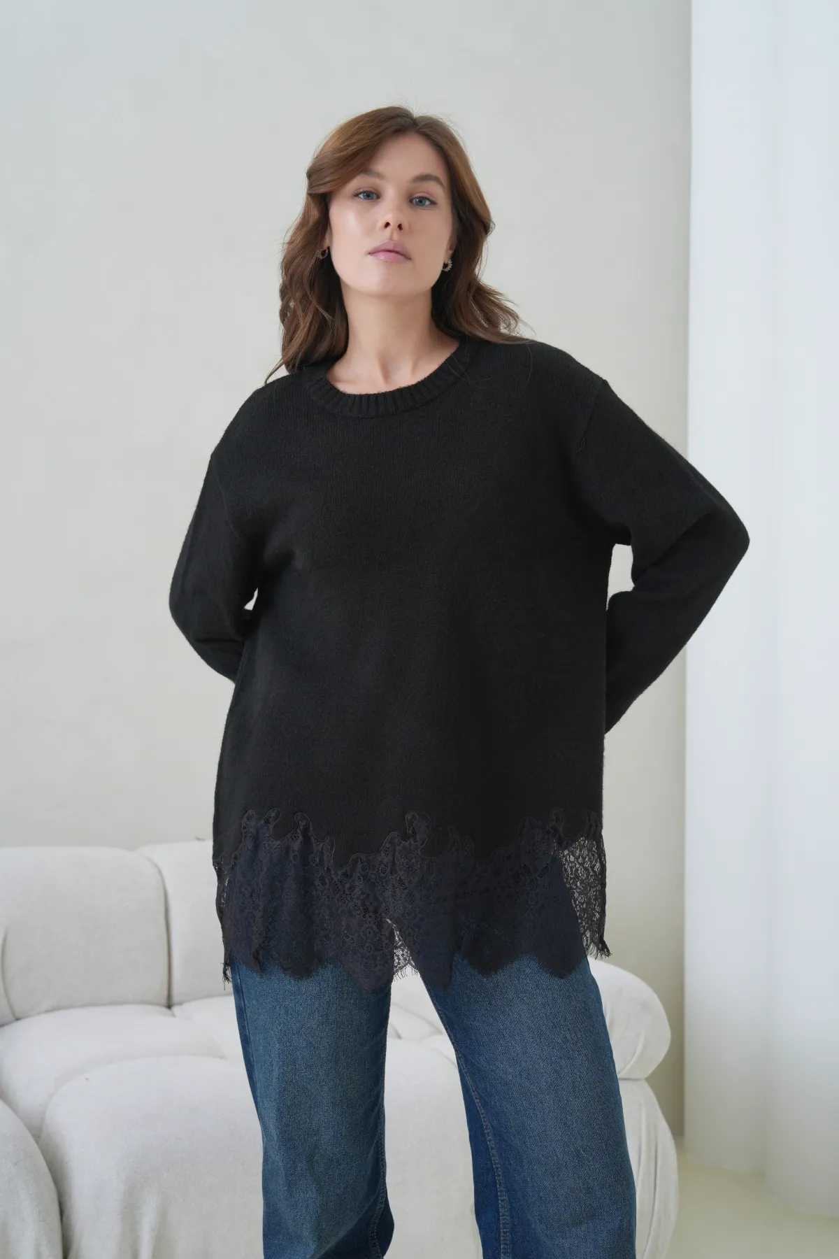 Kadın Bisiklet Yaka Düşük Kol Etek Ucu Dantelli Triko Kazak 8706