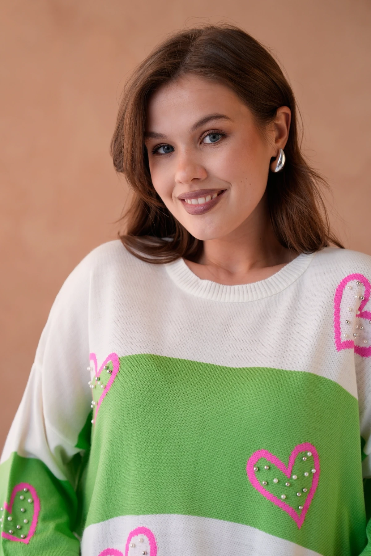 Kadın Bisiklet Yaka İnci İşlemeli Oversize Triko Kazak 10178