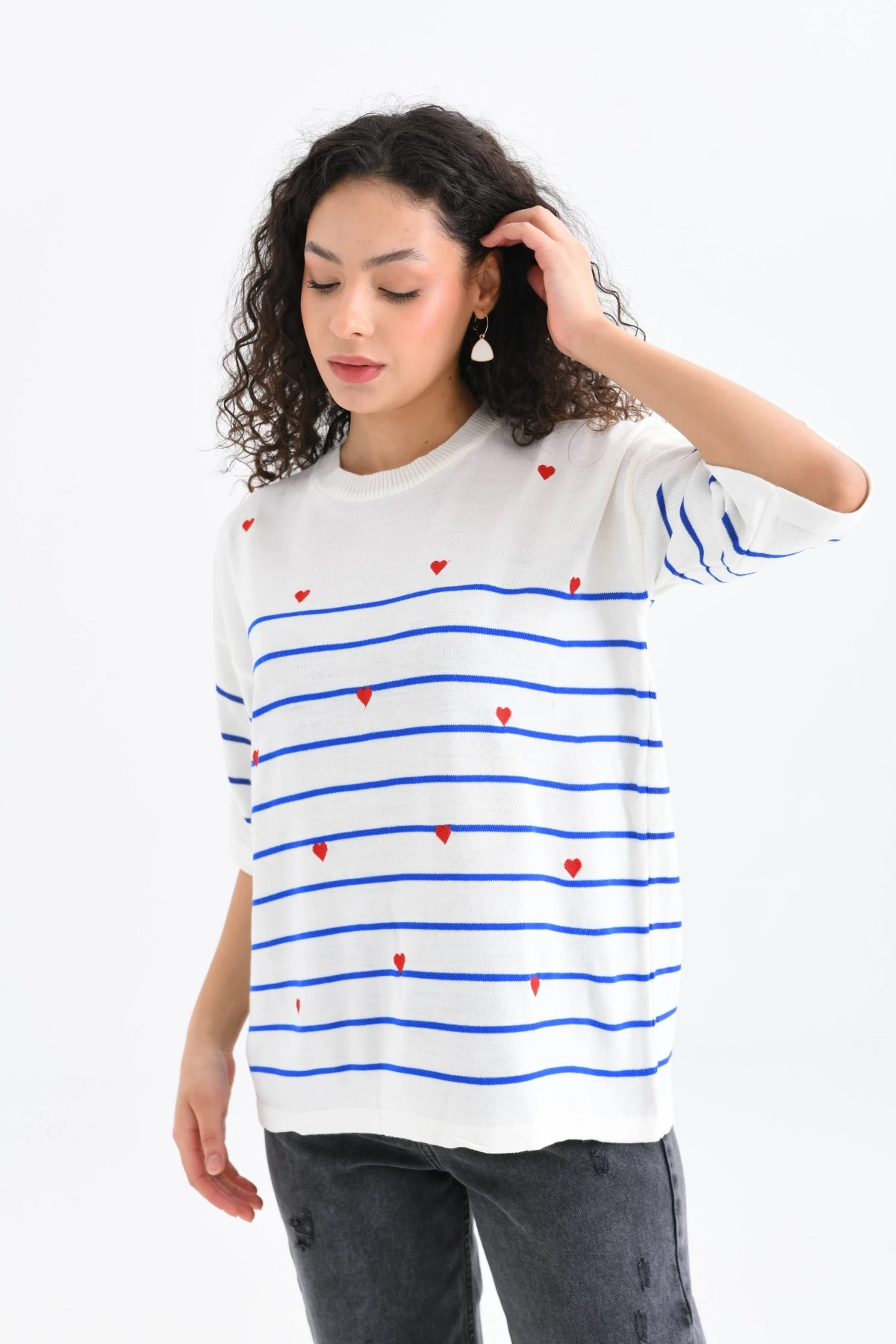Kadın Bisiklet Yaka Kısa Kol Çizgili Kalp Nakışlı Triko Kazak 10163
