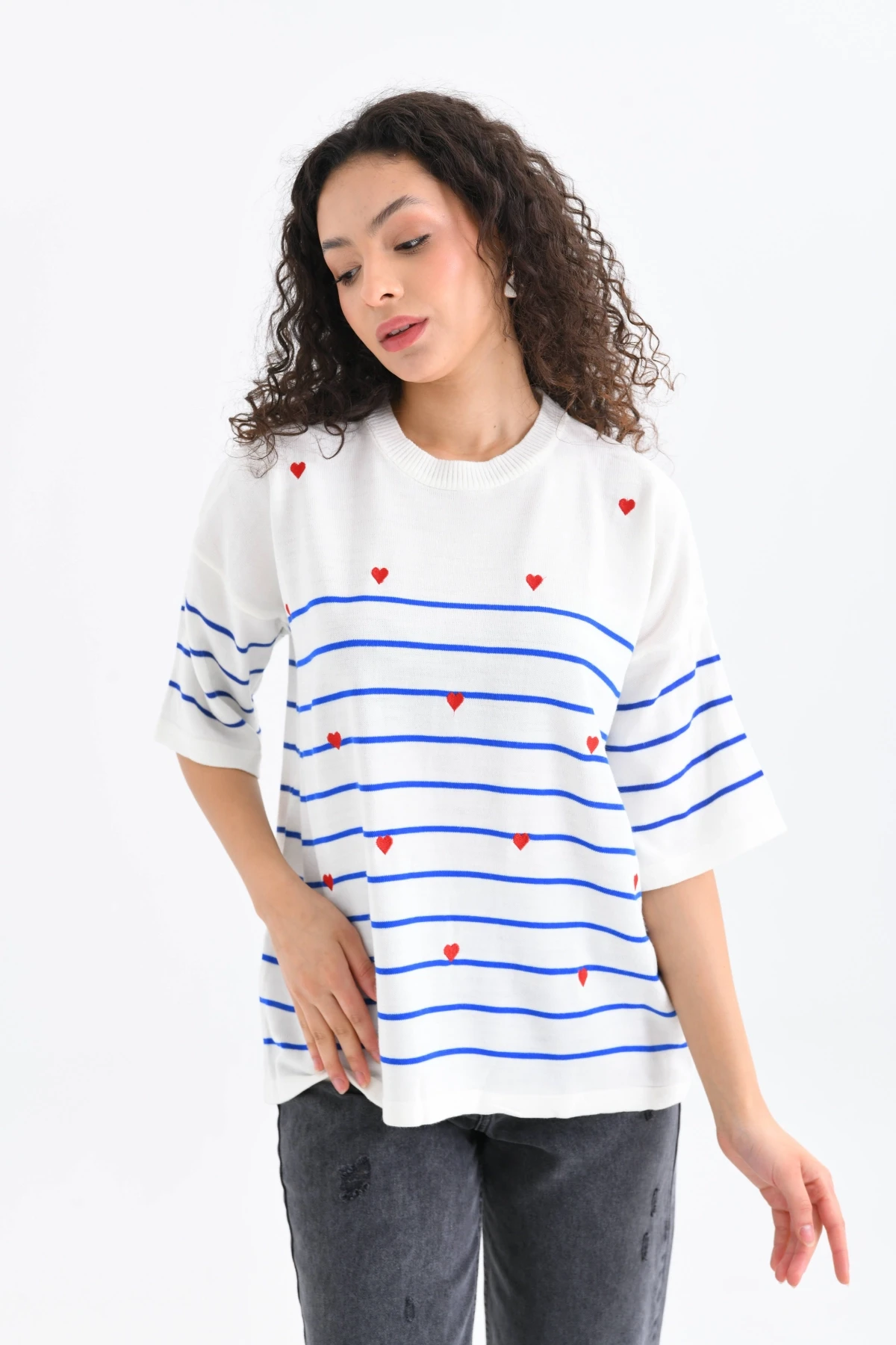 Kadın Bisiklet Yaka Kısa Kol Çizgili Kalp Nakışlı Triko Kazak 10163