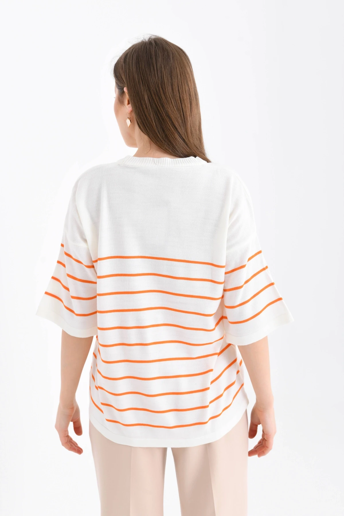 Kadın Bisiklet Yaka Kısa Kol Çizgili Kalp Nakışlı Triko Kazak 10163