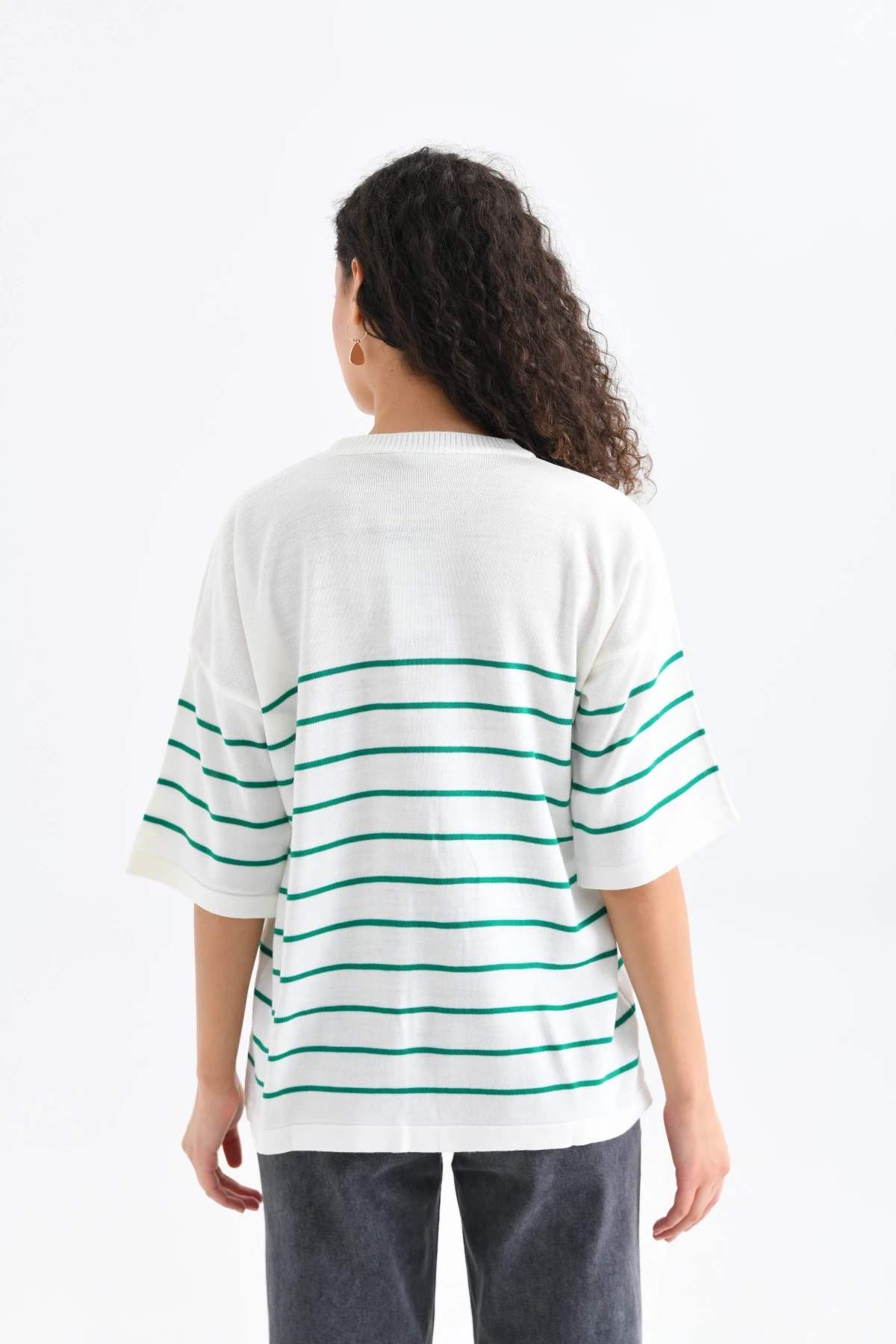 Kadın Bisiklet Yaka Kısa Kol Çizgili Kalp Nakışlı Triko Kazak 10163