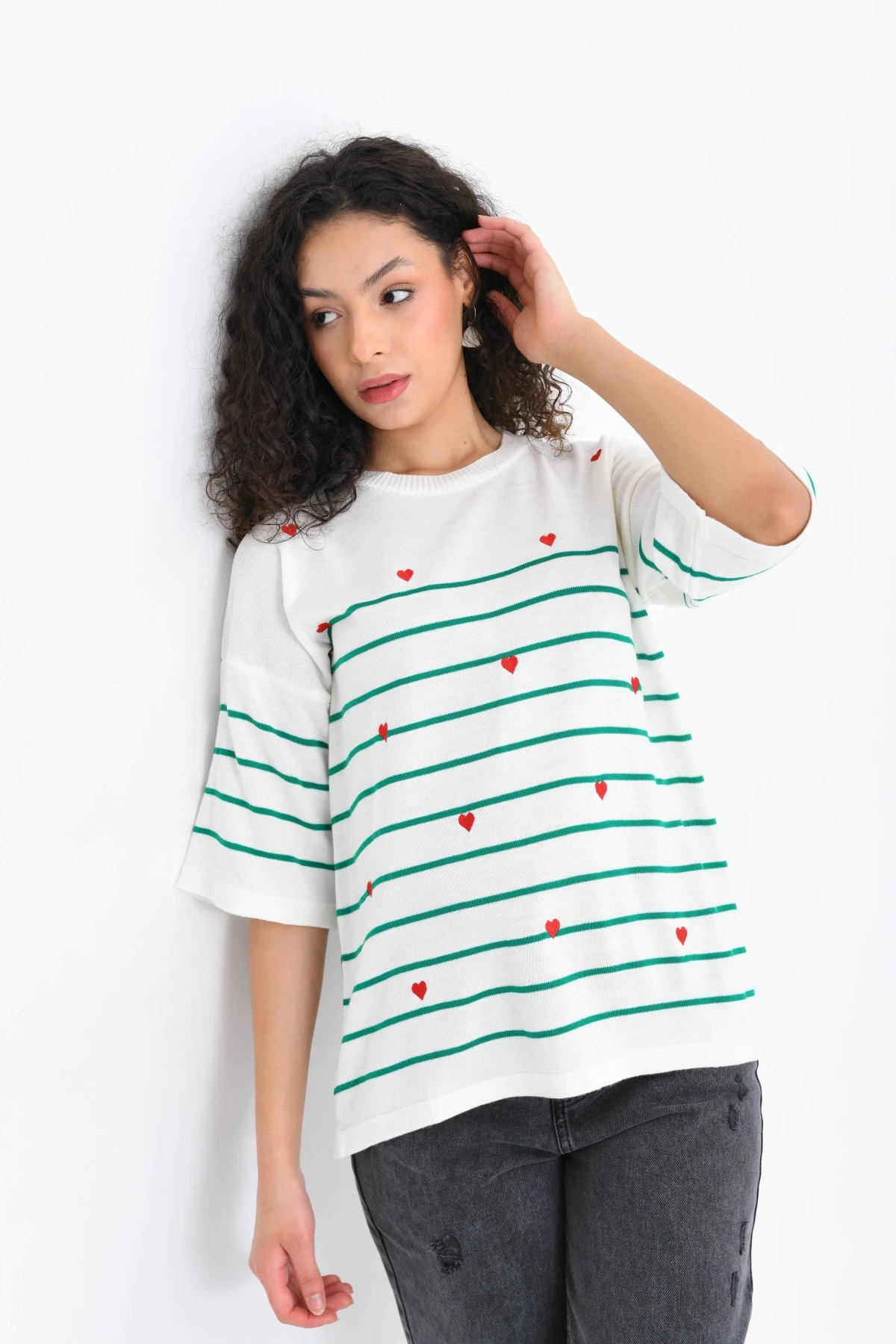 Kadın Bisiklet Yaka Kısa Kol Çizgili Kalp Nakışlı Triko Kazak 10163