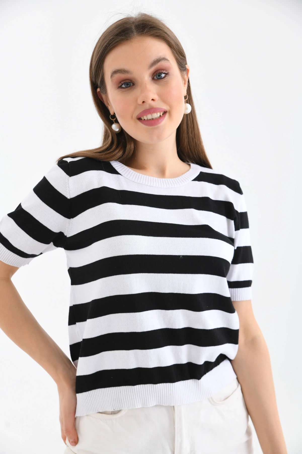 Kadın Bisiklet Yaka Kısa Kol Çizgili Triko Kazak 10072.Ctn