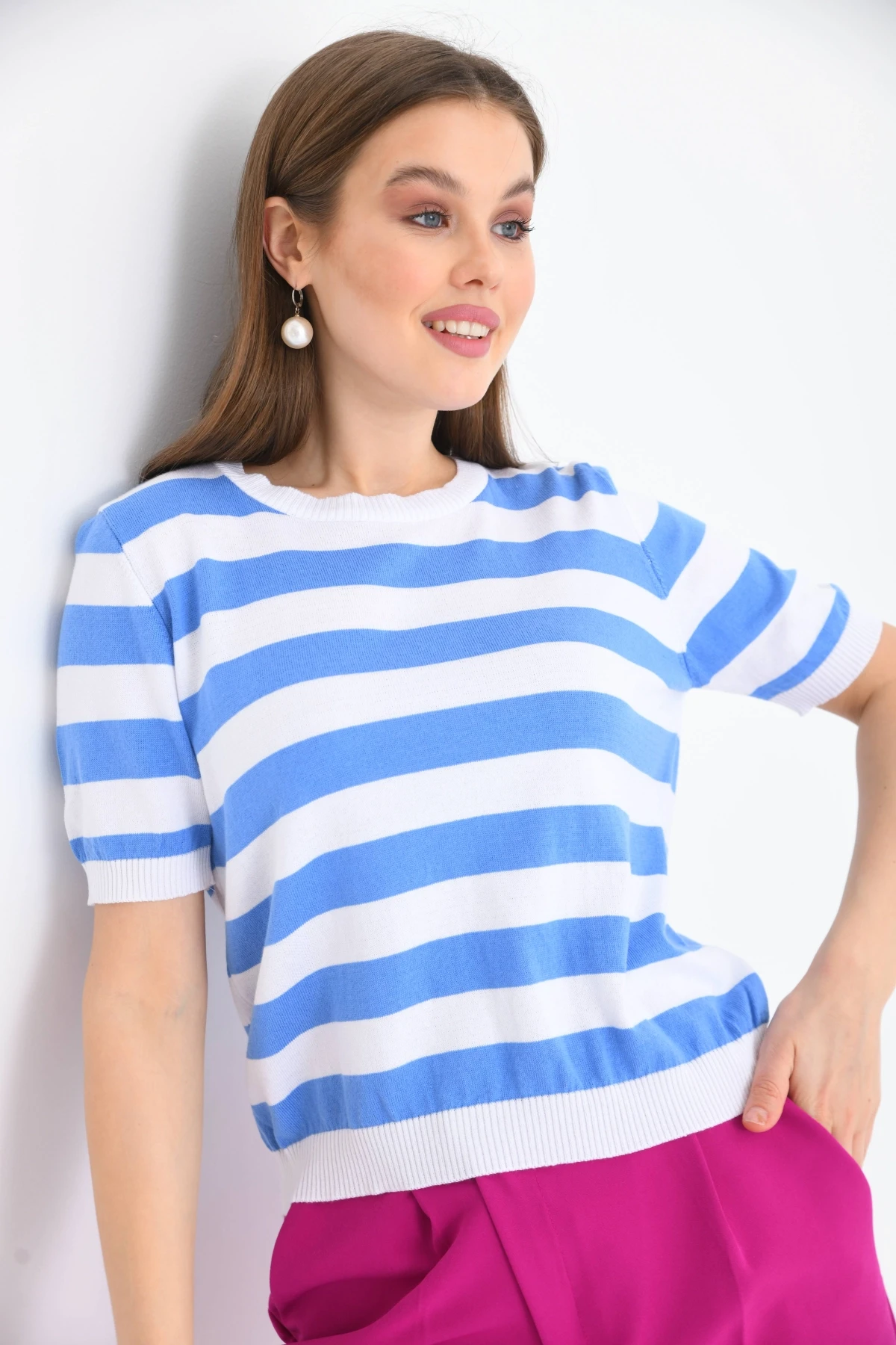 Kadın Bisiklet Yaka Kısa Kol Çizgili Triko Kazak 10072.Ctn
