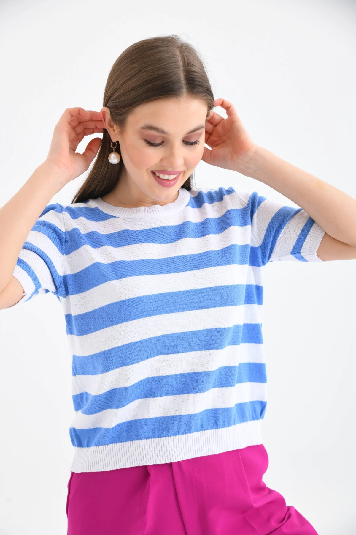 Kadın Bisiklet Yaka Kısa Kol Çizgili Triko Kazak 10072.Ctn