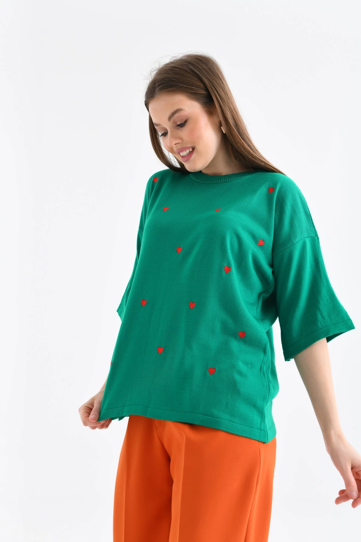 Kadın Bisiklet Yaka Kısa Kol Kalp Nakışlı Triko Kazak 10164