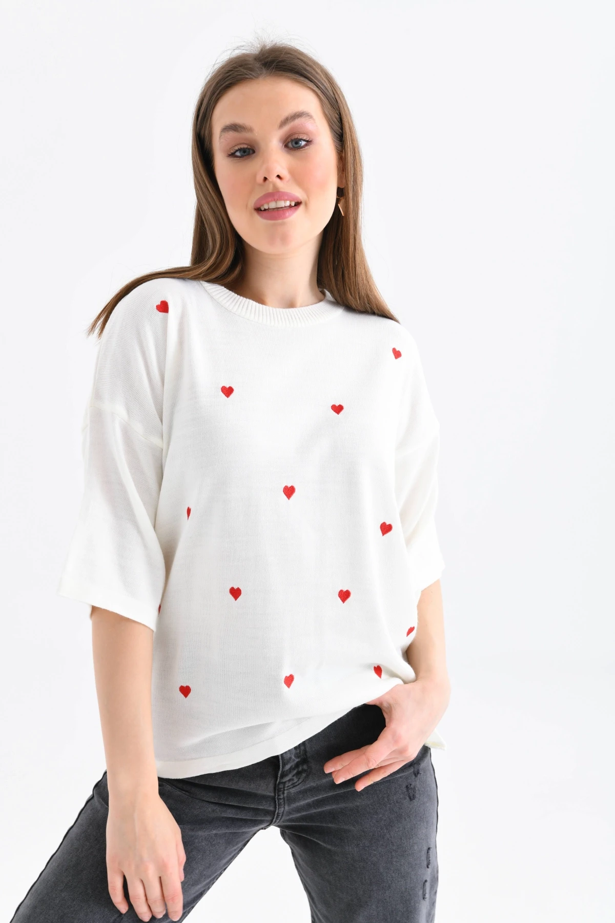 Kadın Bisiklet Yaka Kısa Kol Kalp Nakışlı Triko Kazak 10164