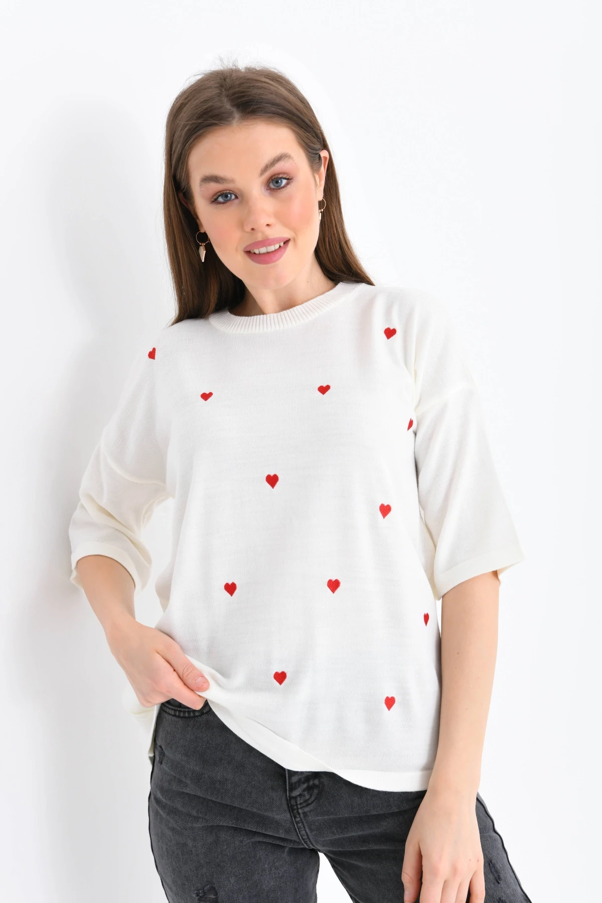 Kadın Bisiklet Yaka Kısa Kol Kalp Nakışlı Triko Kazak 10164