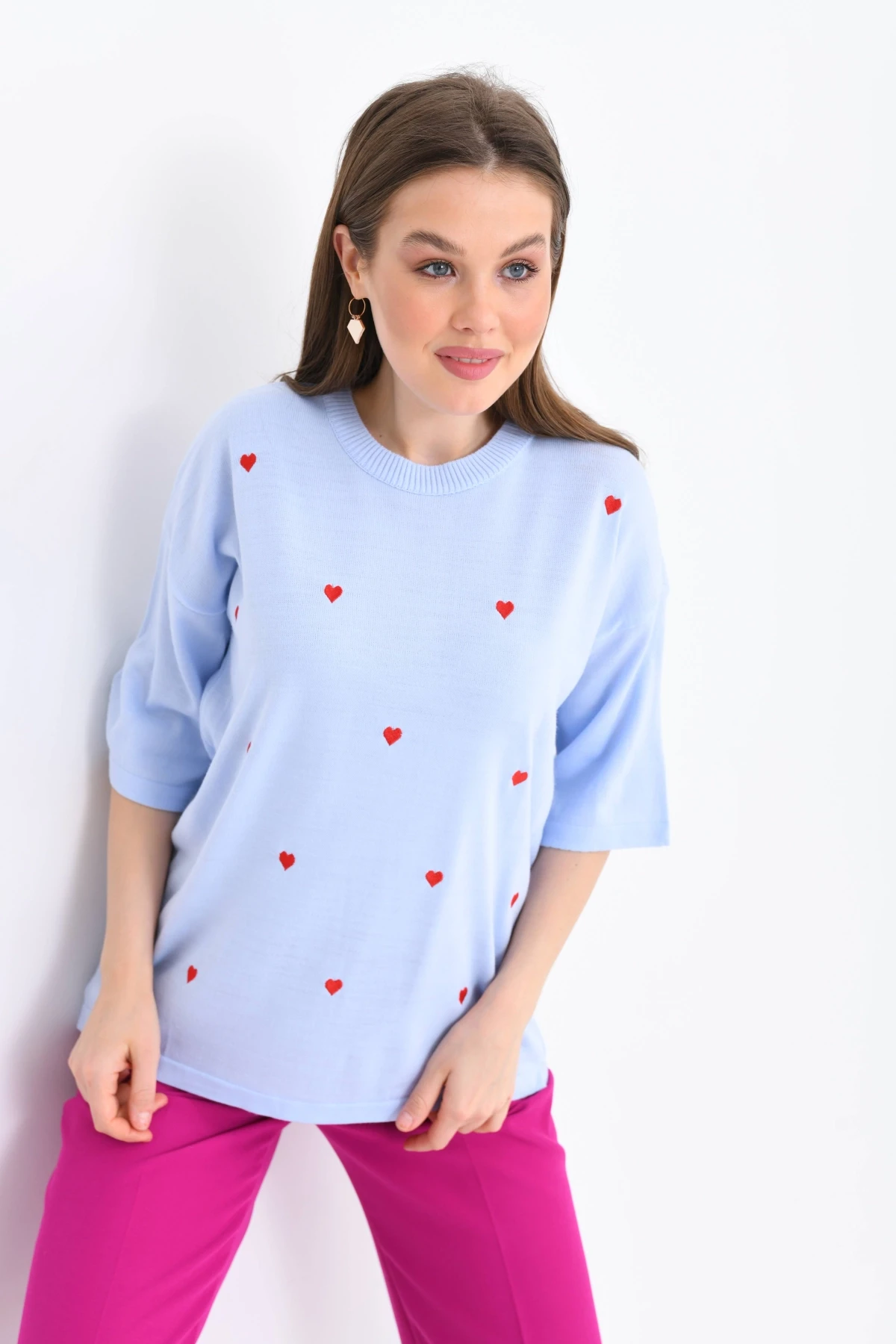 Kadın Bisiklet Yaka Kısa Kol Kalp Nakışlı Triko Kazak 10164