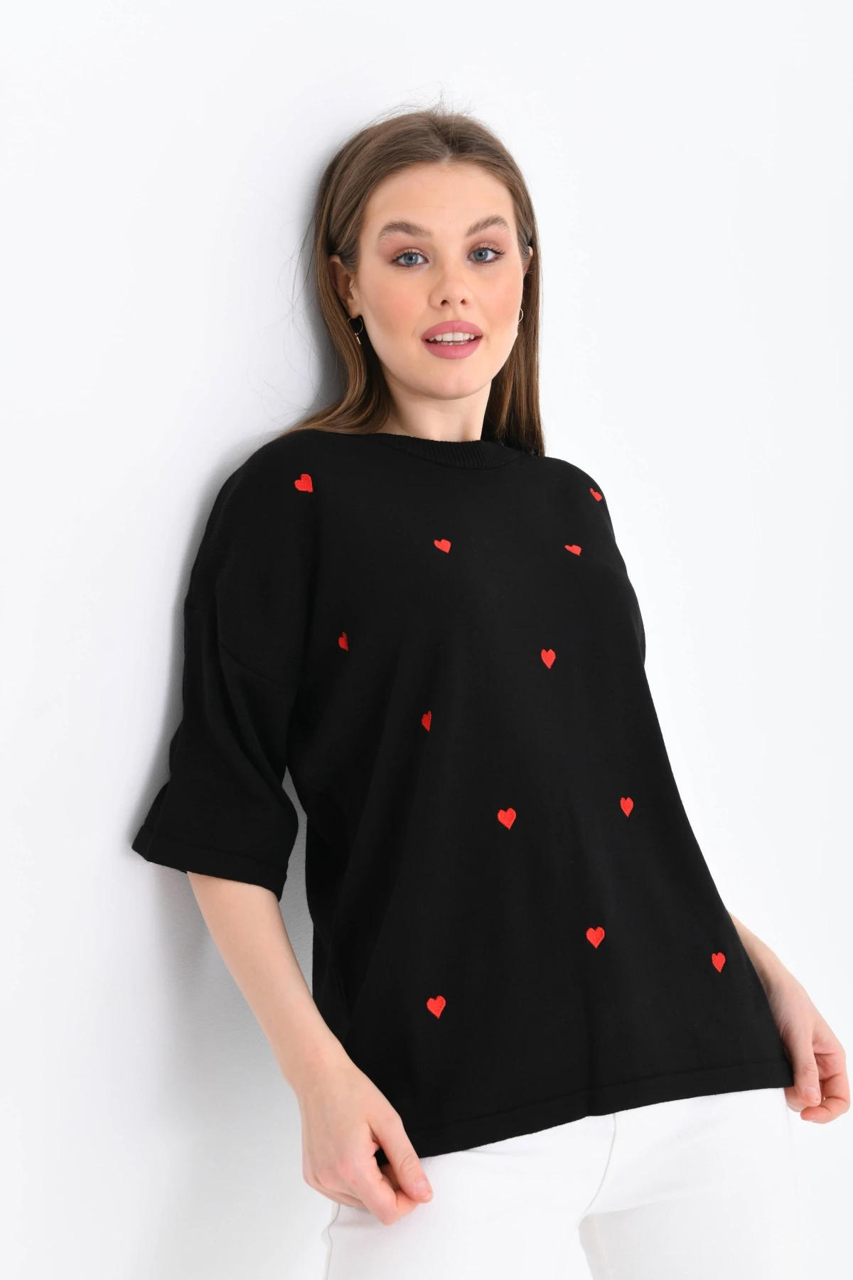 Kadın Bisiklet Yaka Kısa Kol Kalp Nakışlı Triko Kazak 10164