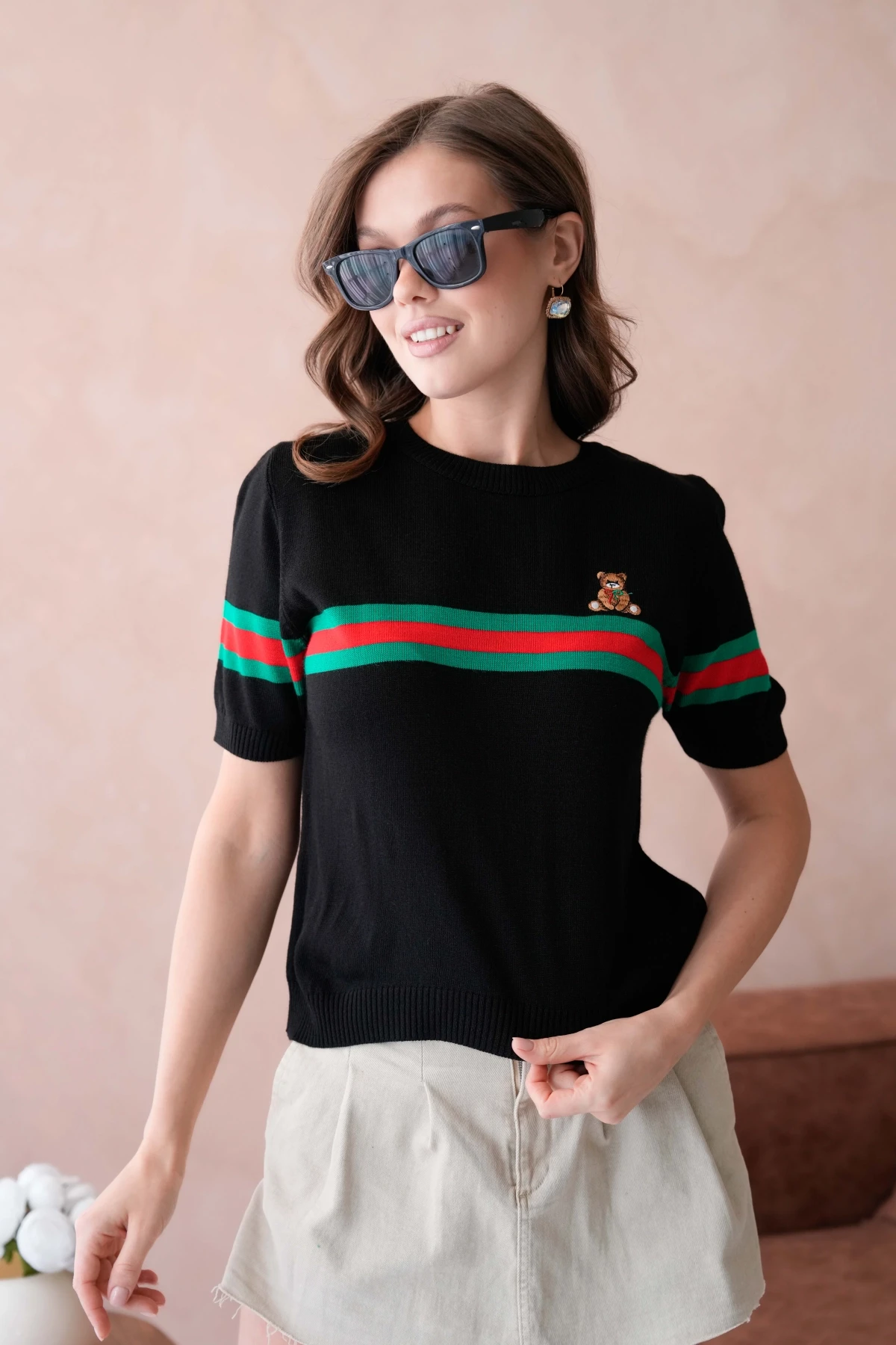 Kadın Bisiklet Yaka Kısa Kol Nakış İşlemeli Triko Kazak 10185