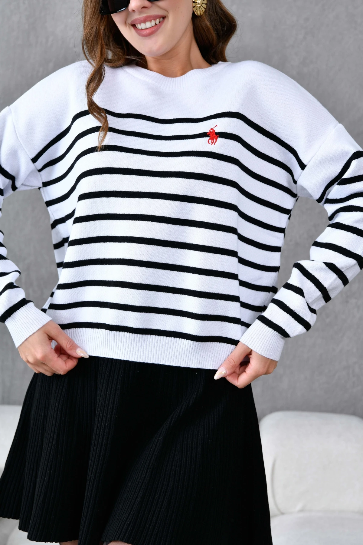 Kadın Bisiklet Yaka Nakış Detaylı Çizgili Triko Kazak 10272.Ctn