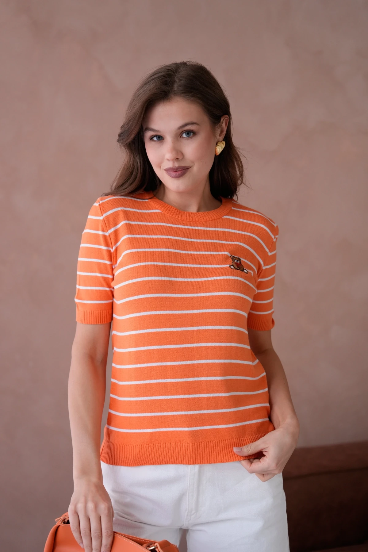 Kadın Bisiklet Yaka Nakış İşlemeli  Çizgili Triko Kazak 10051.Ctn