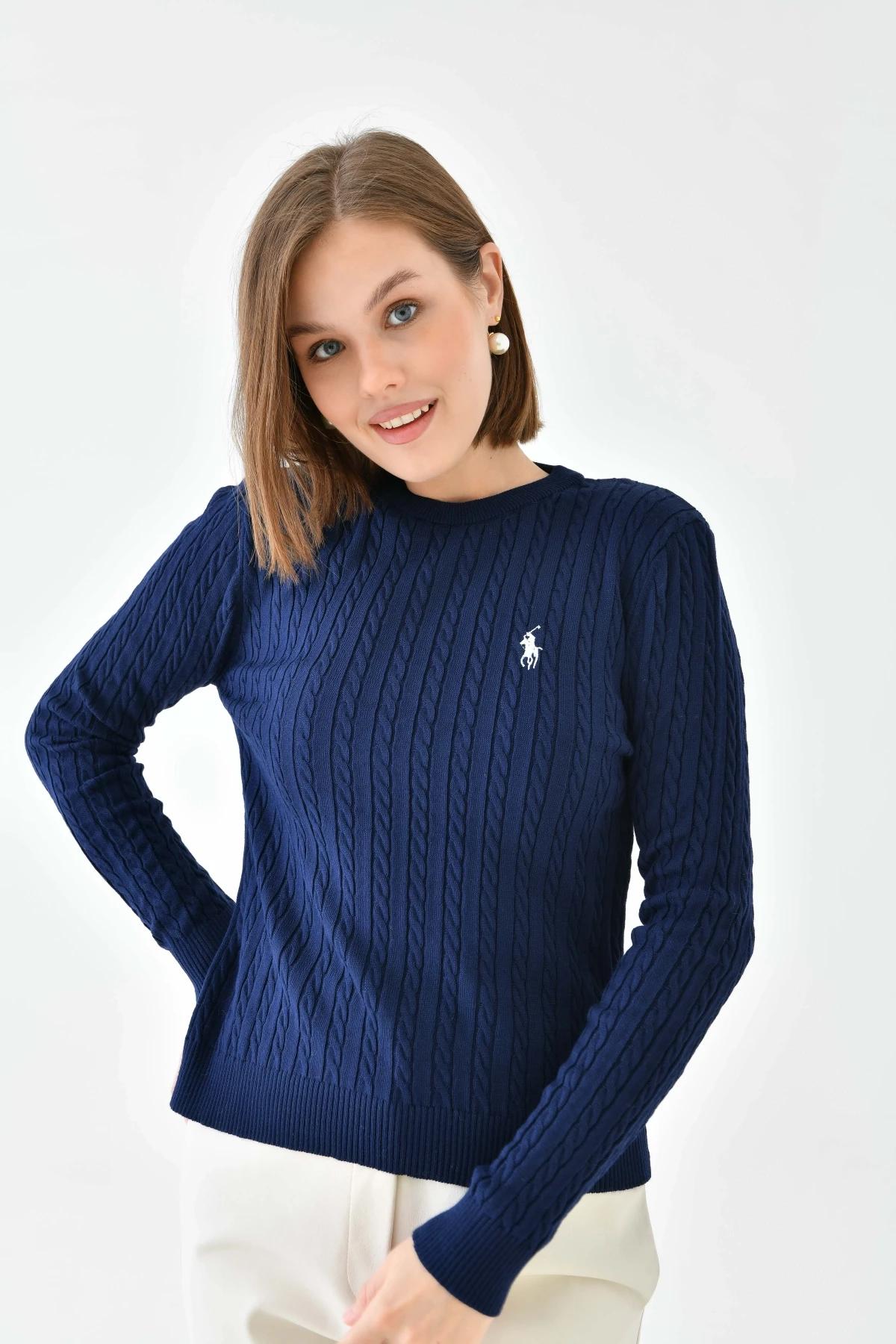 Kadın Bisiklet Yaka Saç Örgü Desenli Triko Kazak