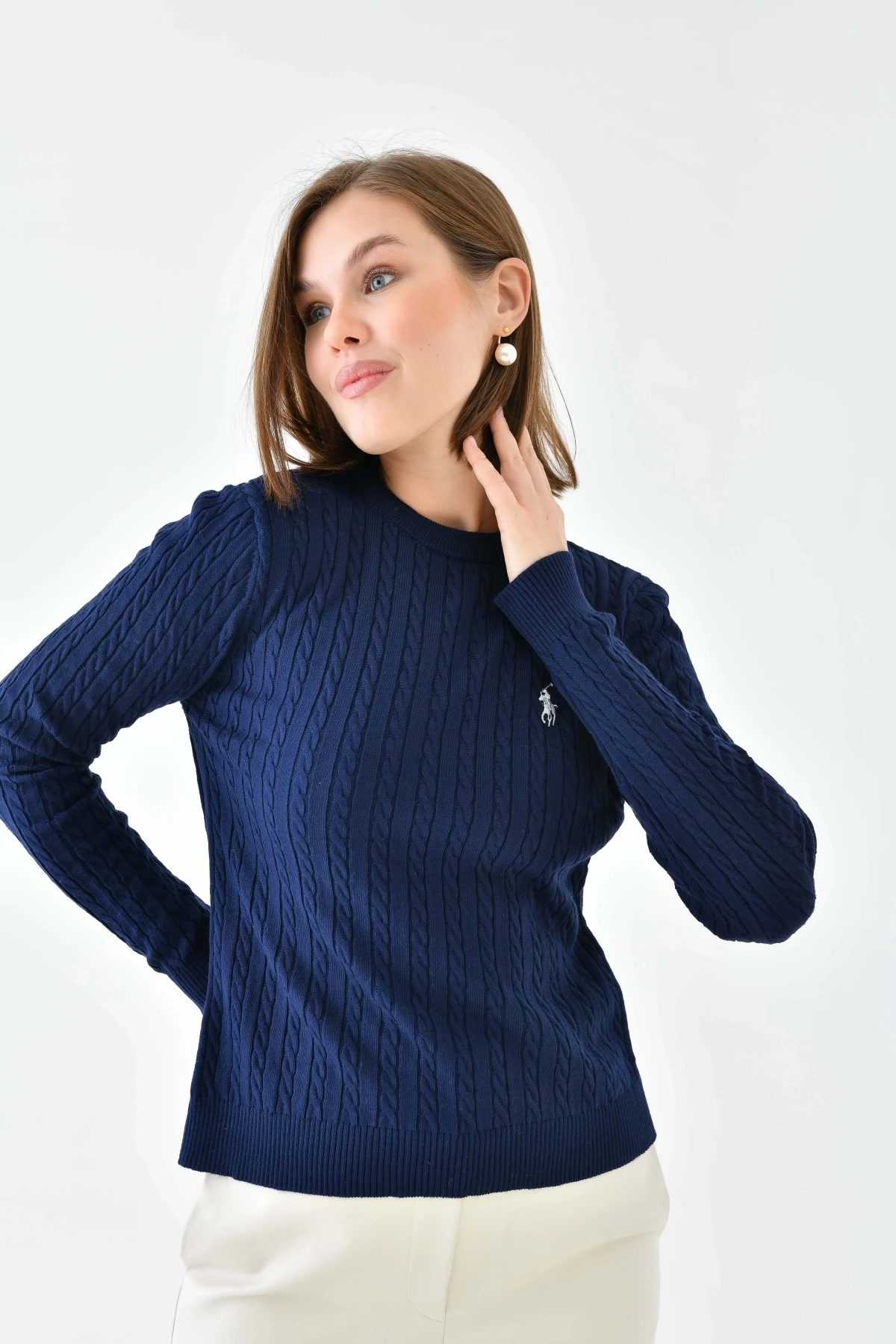 Kadın Bisiklet Yaka Saç Örgü Desenli Triko Kazak