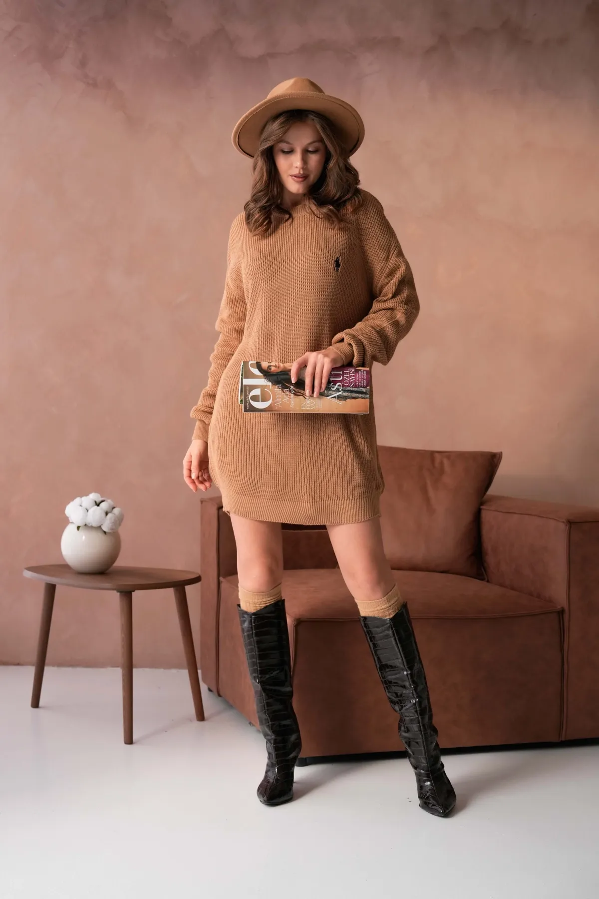 Kadın Bisiklet Yaka Selanik Örgü Nakışlı Triko Tunik 8492