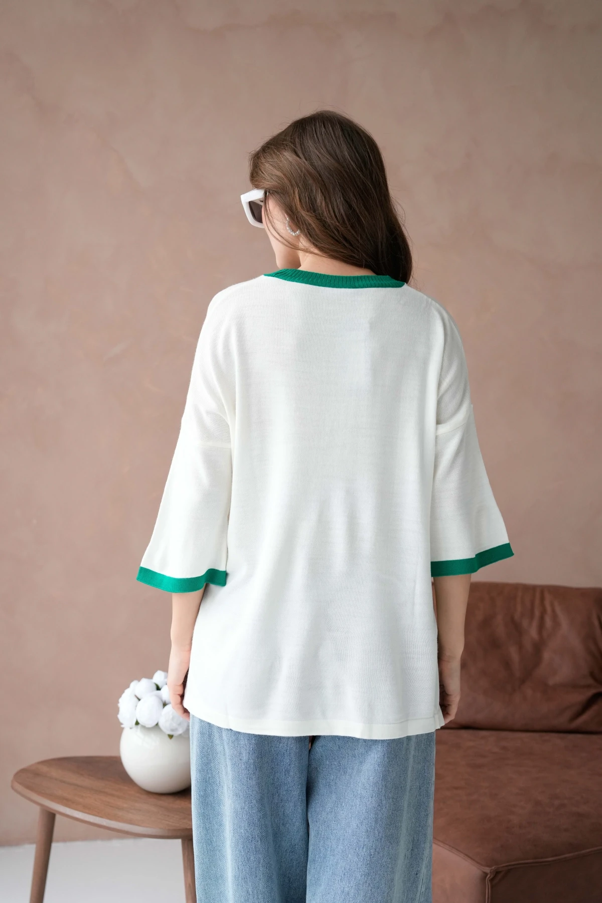 Kadın Bisiklet Yaka Taş İşlemeli Yırtmaçlı Oversize Triko Kazak 10042