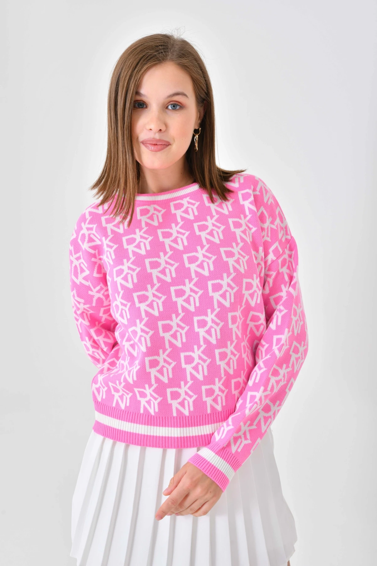 Kadın Bisiklet Yaka Yazı Desenli Triko Kazak 10489