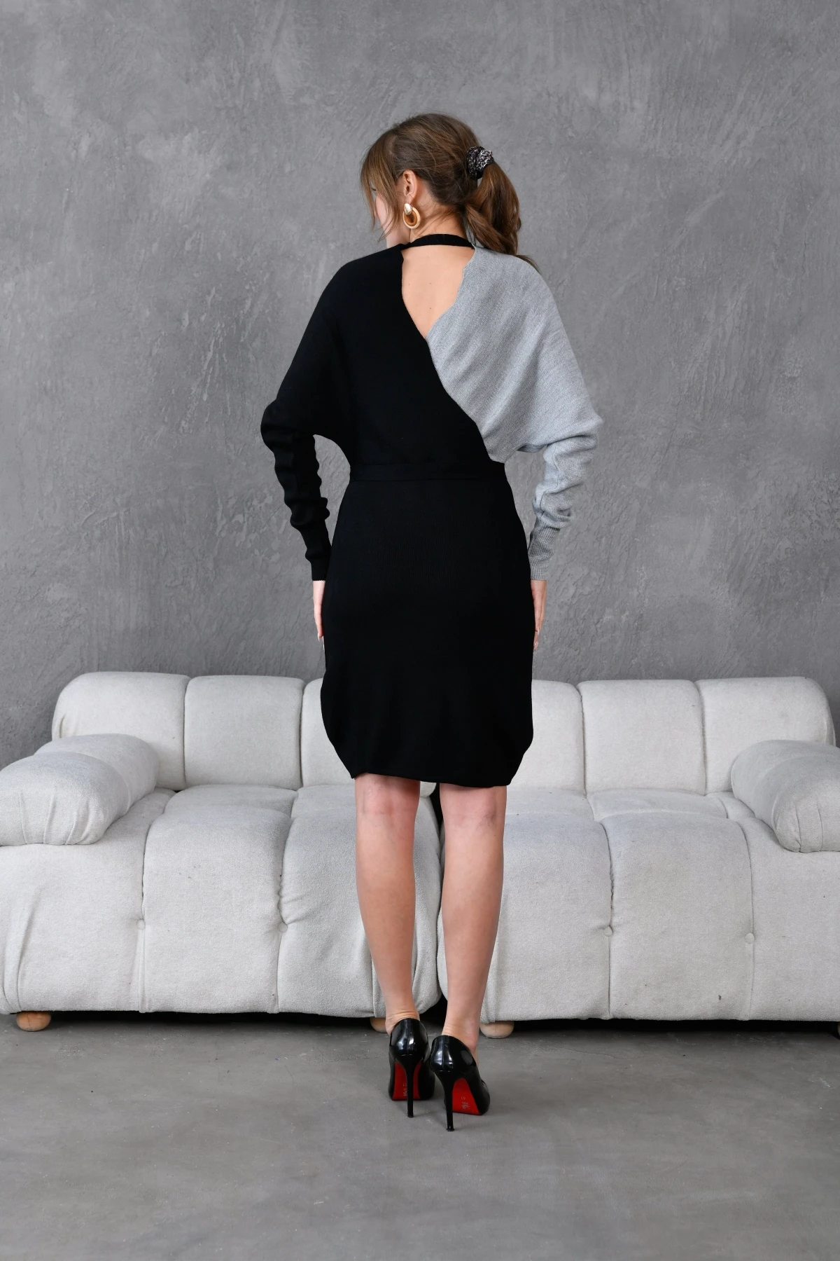 Kadın Degaje Yaka Düğme Detay Kuşaklı Renk Bloklu Midi Triko Elbise 214214