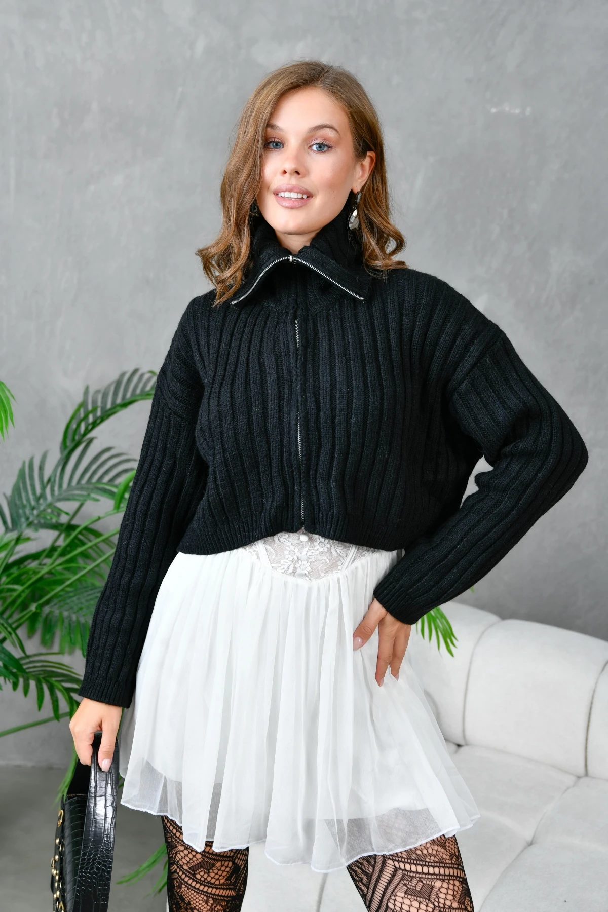 Kadın Devrik Yaka Ful Fermuar Kapama Fitilli Crop Triko Ceket 6021