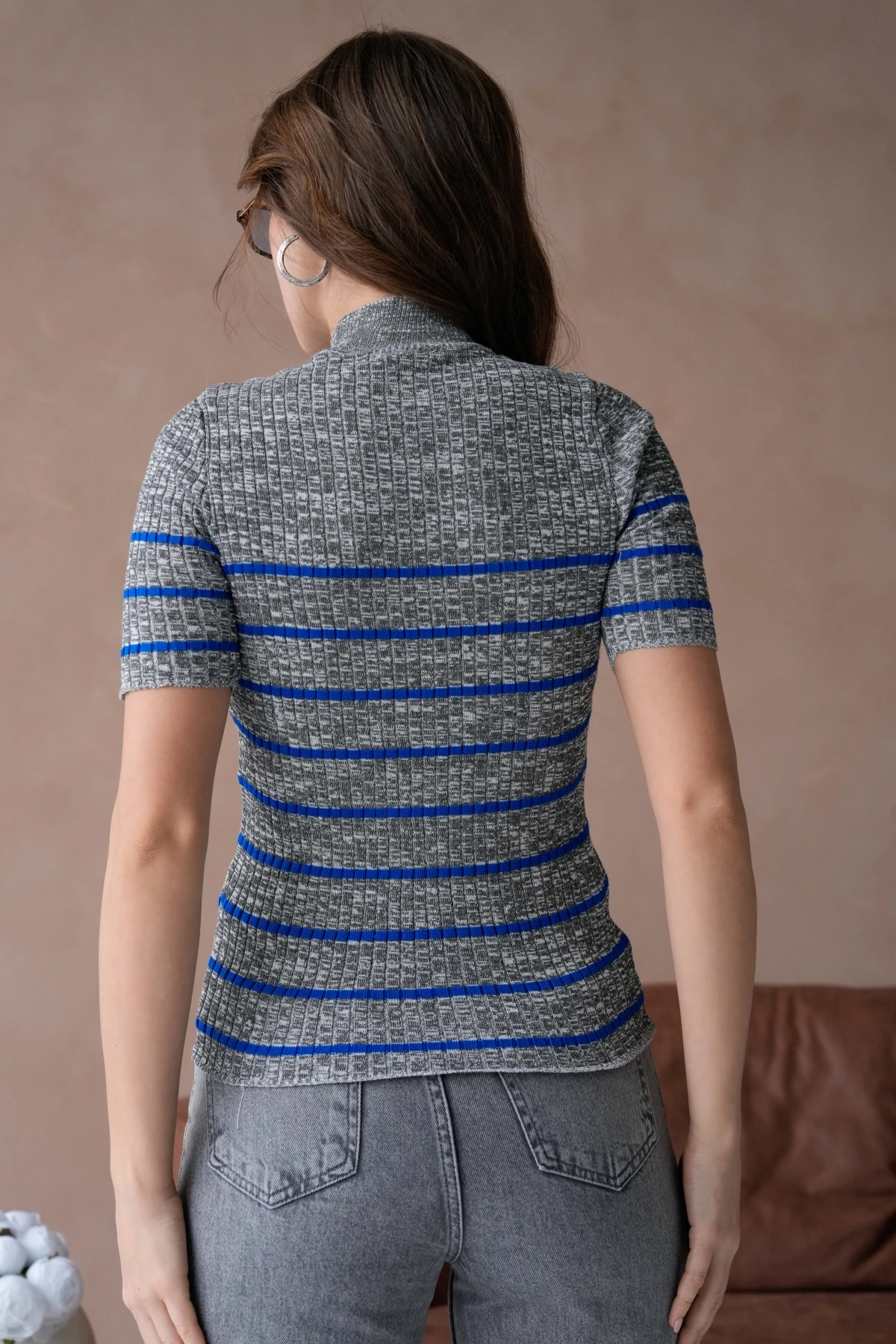 Kadın Dik Yaka Kısa Kol Çizgili Triko Kazak  10091