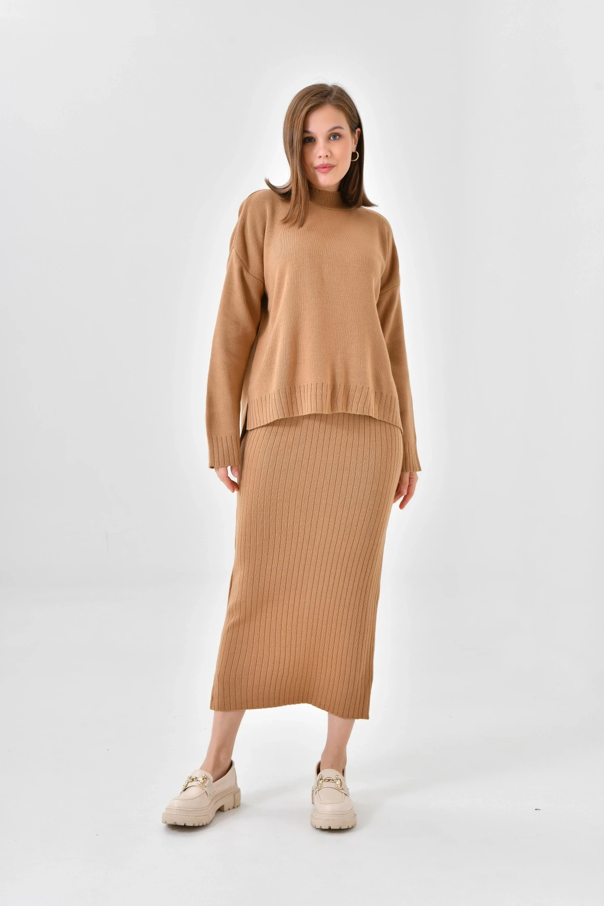 Kadın Dik Yaka Salaş Kazak Uzun Etekli İkili Triko Takım