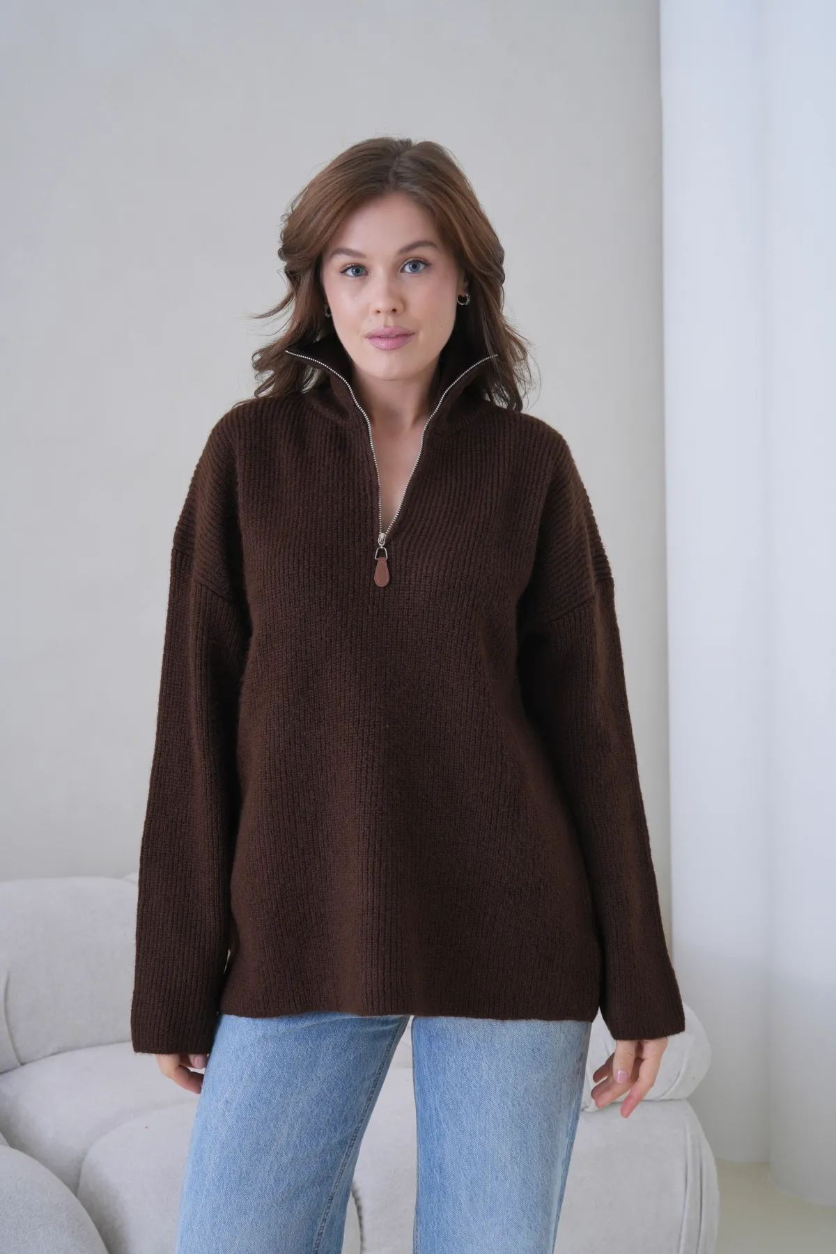 Kadın Dik Yaka Yarım Pat Fermuar Kapama Yumuşak Dokulu Oversize Triko Kazak 8702Sw