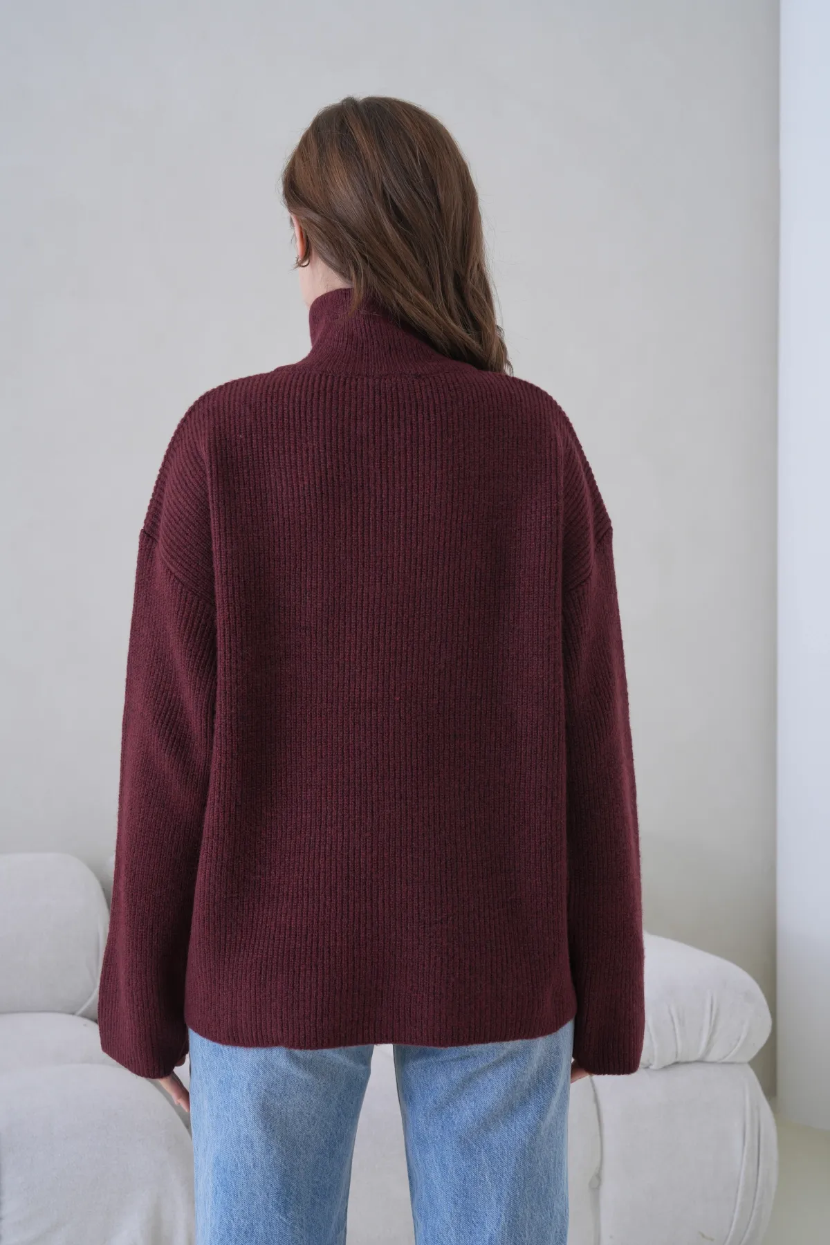 Kadın Dik Yaka Yarım Pat Fermuar Kapama Yumuşak Dokulu Oversize Triko Kazak 8702Sw