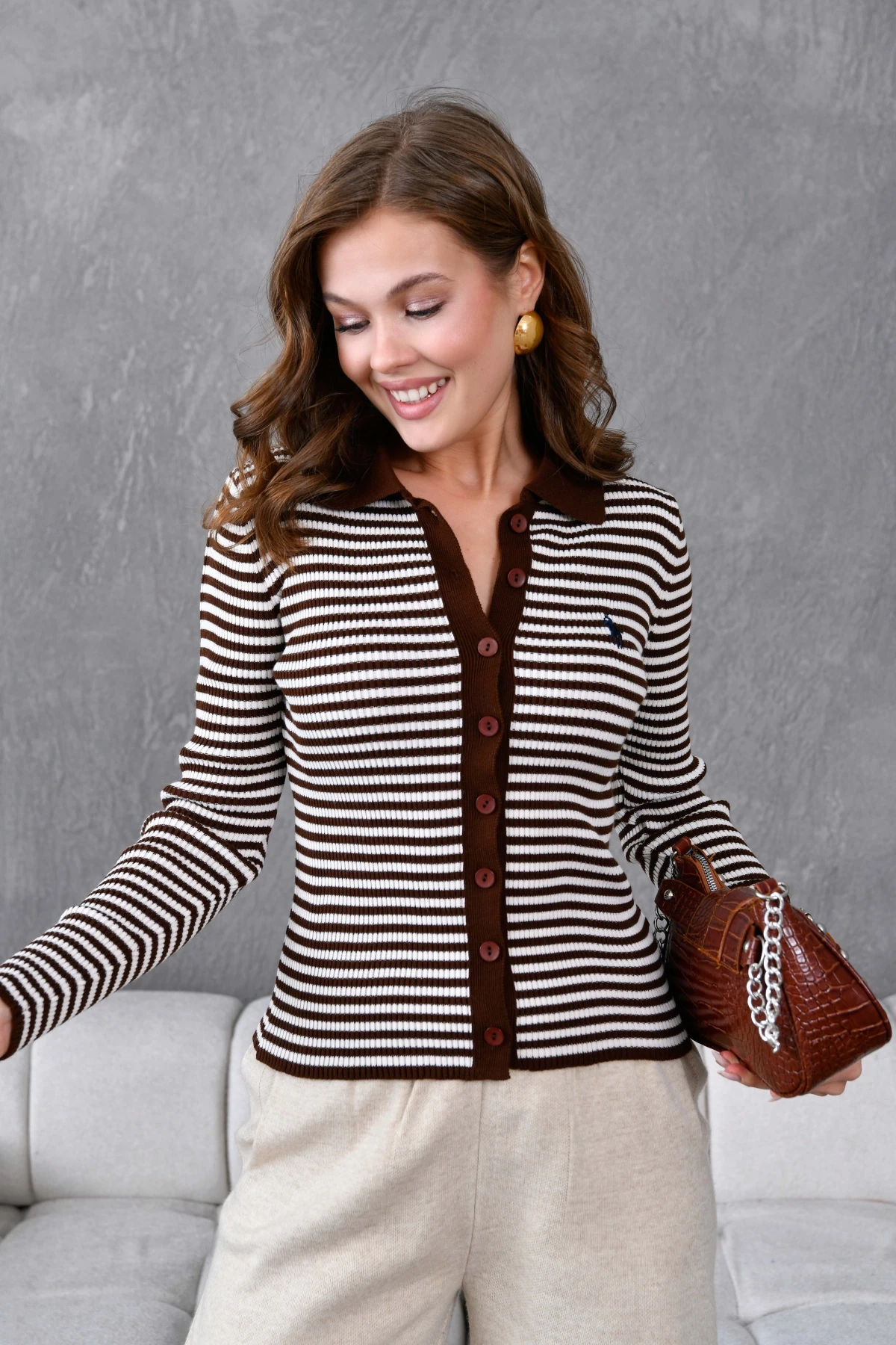 Kadın Polo Yaka Düğme Detaylı Çizgili Triko Ceket 10260