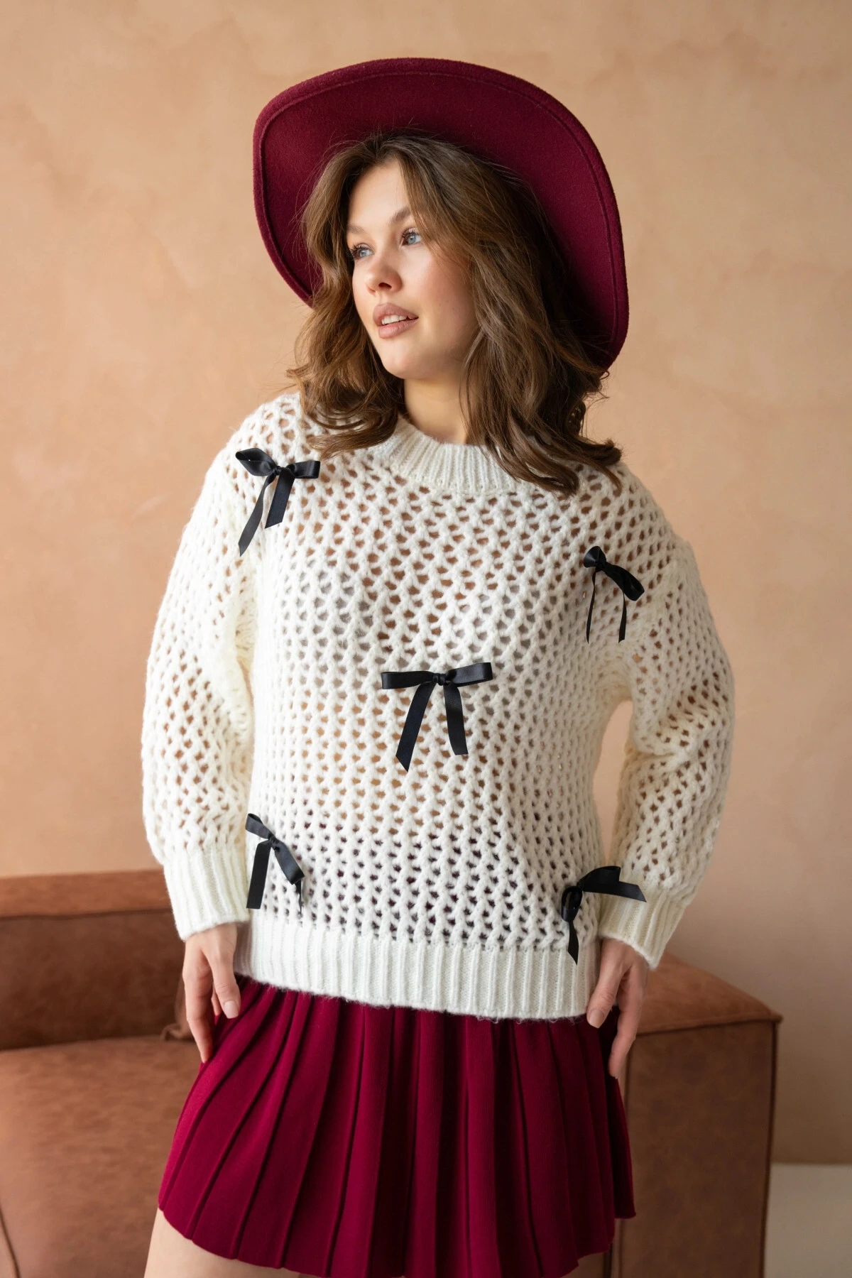 Kdın Bisiklet Yaka Ajurlu Fiyonk Detay Triko Kazak