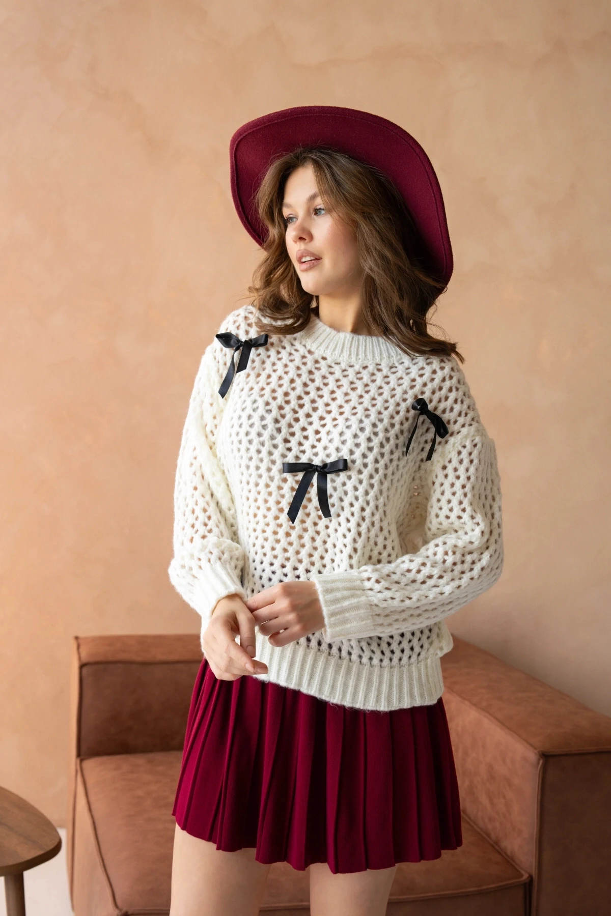 Kdın Bisiklet Yaka Ajurlu Fiyonk Detay Triko Kazak