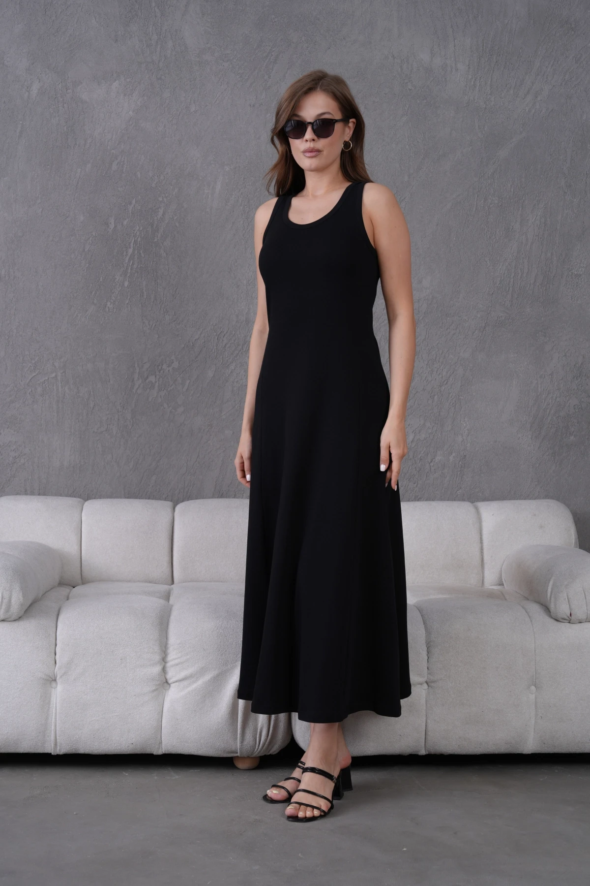 Kolsuz Yazlık Örme Elbise