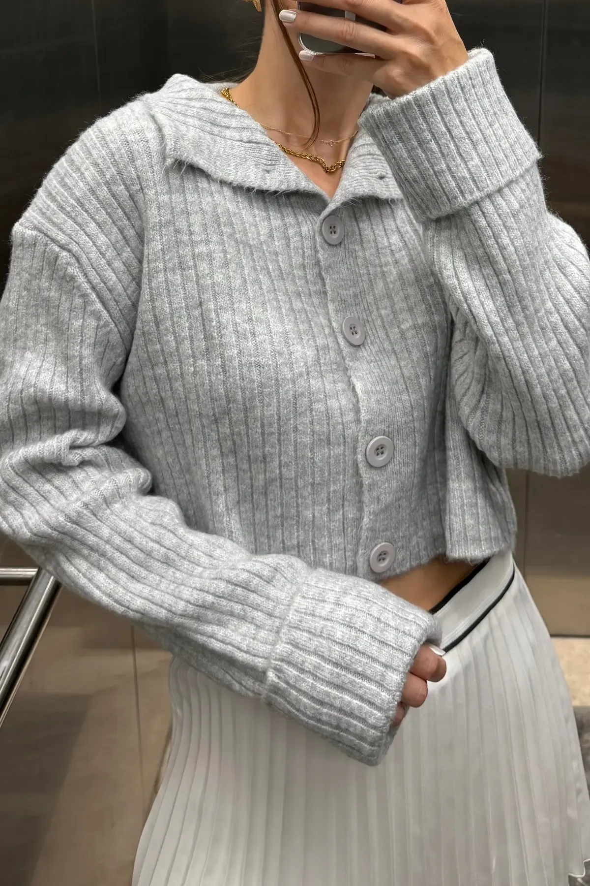 Basic Crop Yumuşak Dokulu Dik Yaka Triko Hırka AW25HI0004