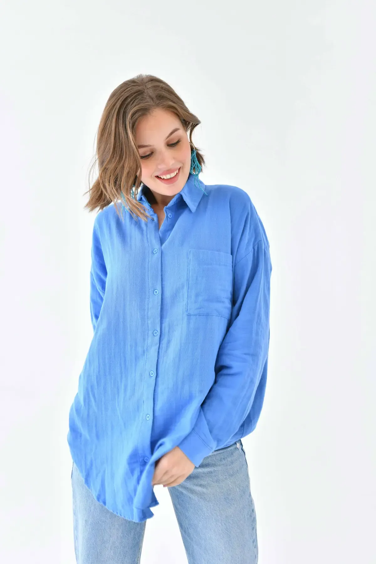 Kadın %100 Pamuk Cep Detaylı Oversize Dokuma Gömlek 23010