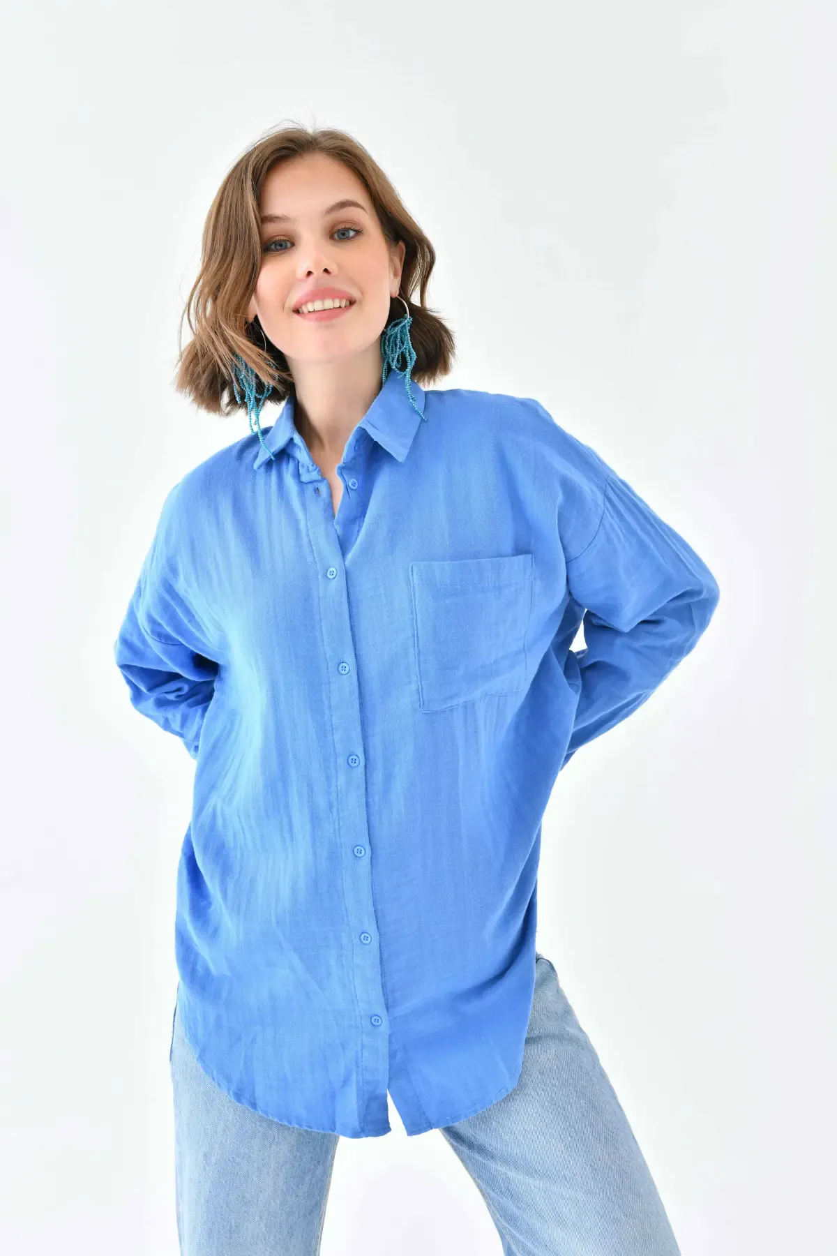 Kadın %100 Pamuk Cep Detaylı Oversize Dokuma Gömlek 23010