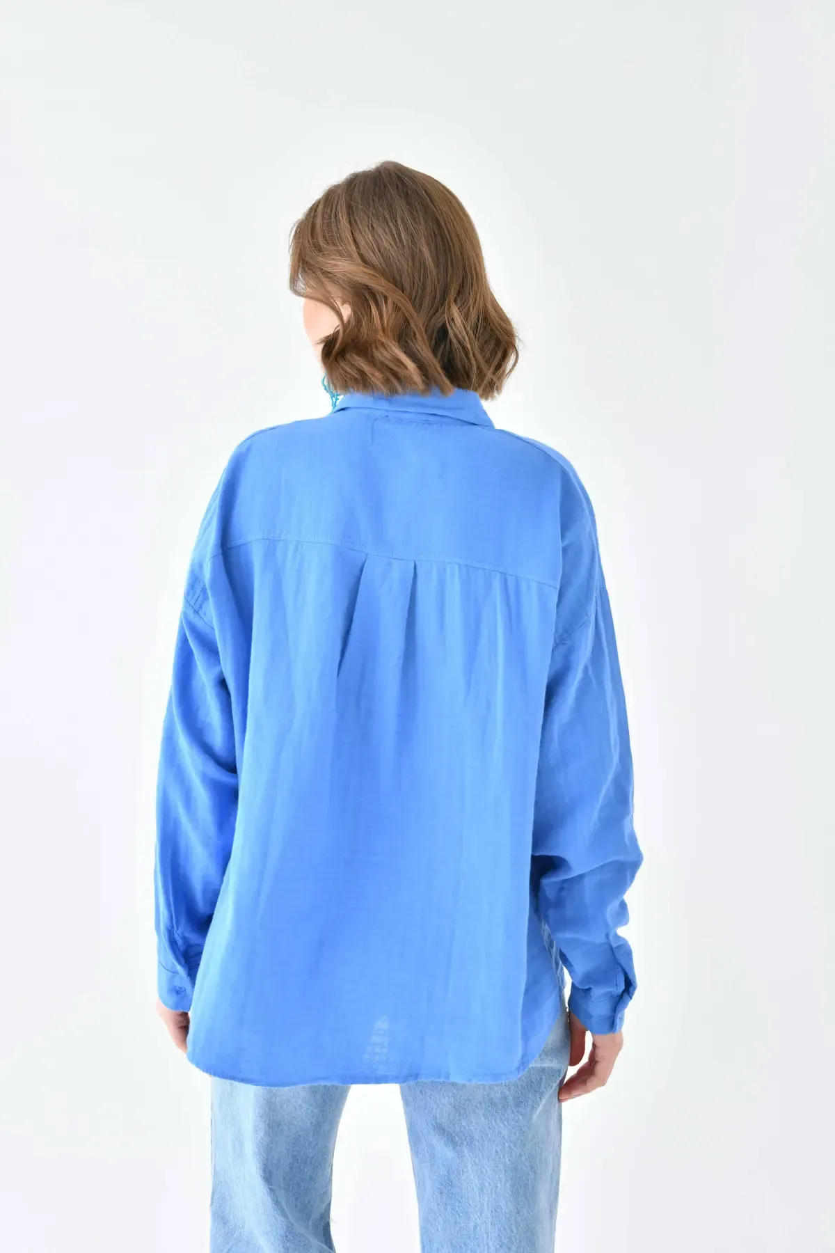 Kadın %100 Pamuk Cep Detaylı Oversize Dokuma Gömlek 23010