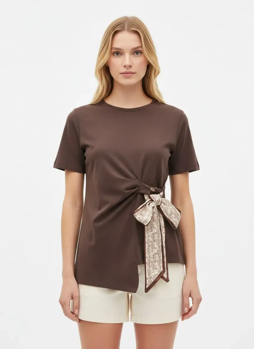 26013 %100 Pamuk Bisiklet Yaka Fular Detay Penye Bluz