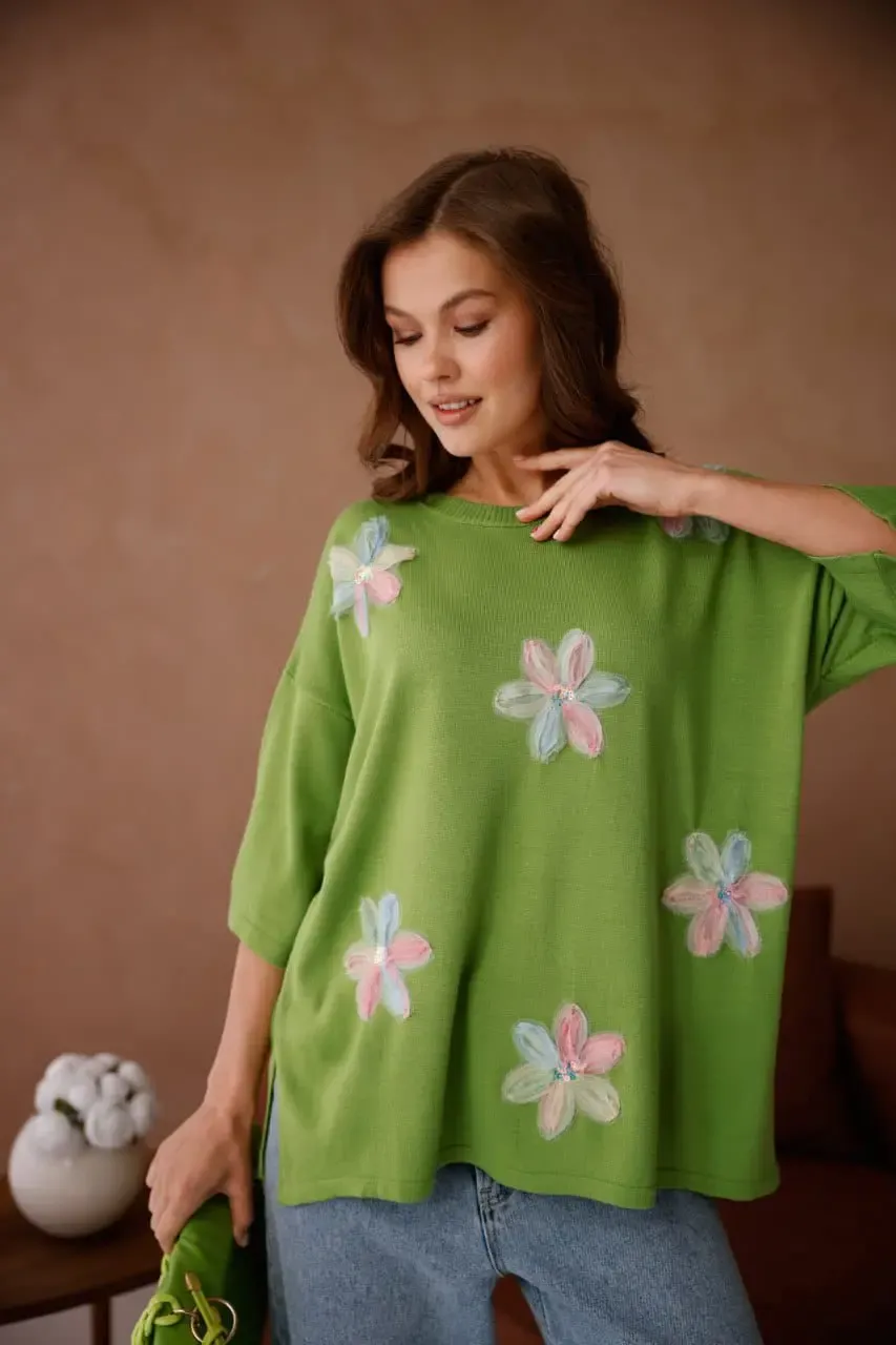 Kadın Bisiklet Yaka Yanları Yırtmaçlı Aplikeli Oversize Triko Kazak