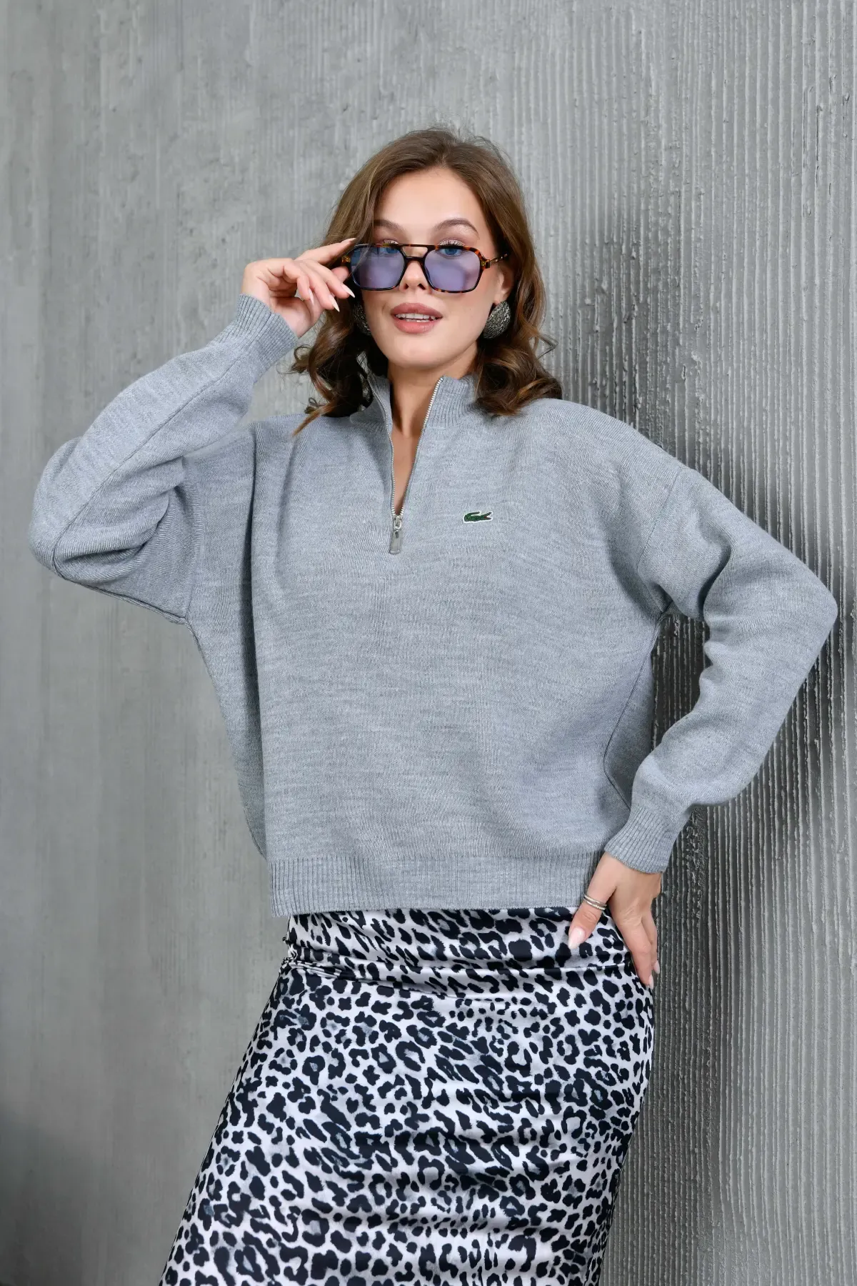 Kadın Dik Yaka Yarım Pat Fermuar Triko Kazak 10948