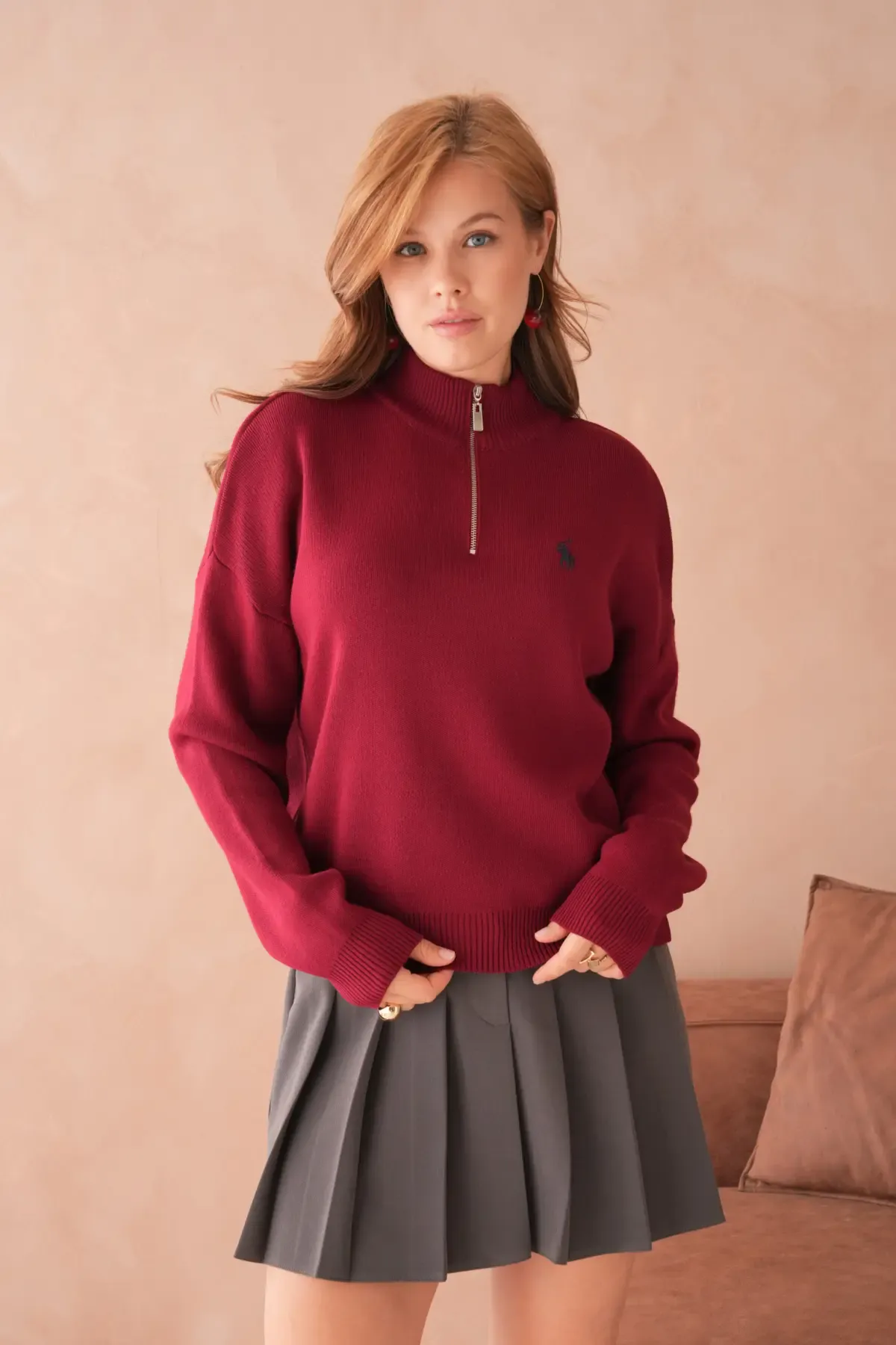 Kadın Dik Yaka Yarım Pat Fermuar Yumuşak Dokulu Triko Kazak 10536