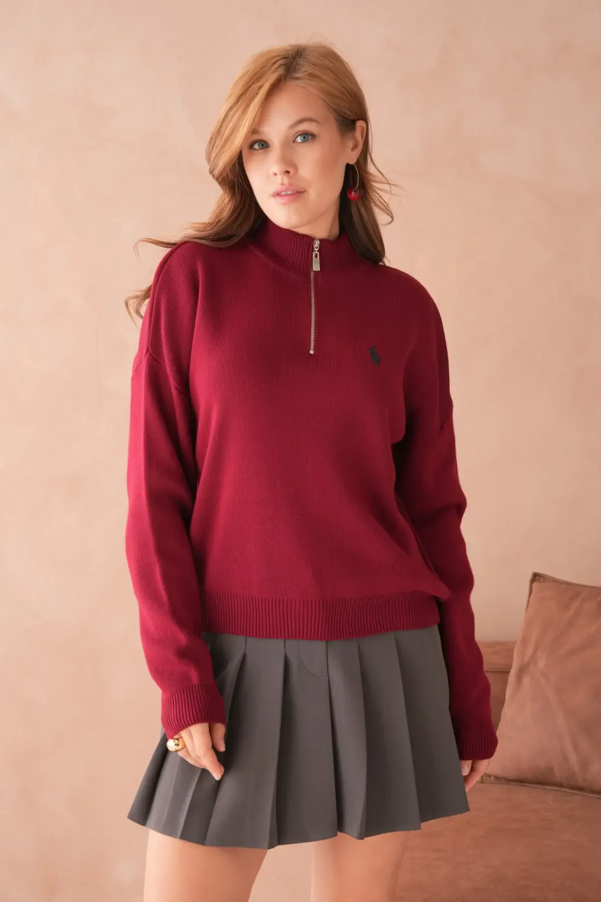 Kadın Dik Yaka Yarım Pat Fermuar Yumuşak Dokulu Triko Kazak 10536