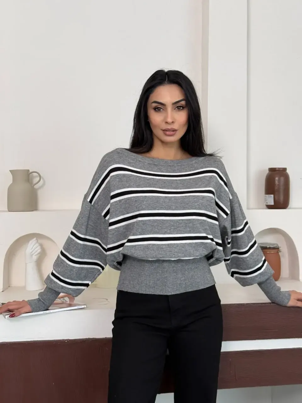 Kadın Geniş Yaka Kol Detay Premium İplik Yumuşak Dokulu triko kazak 12384.Crs