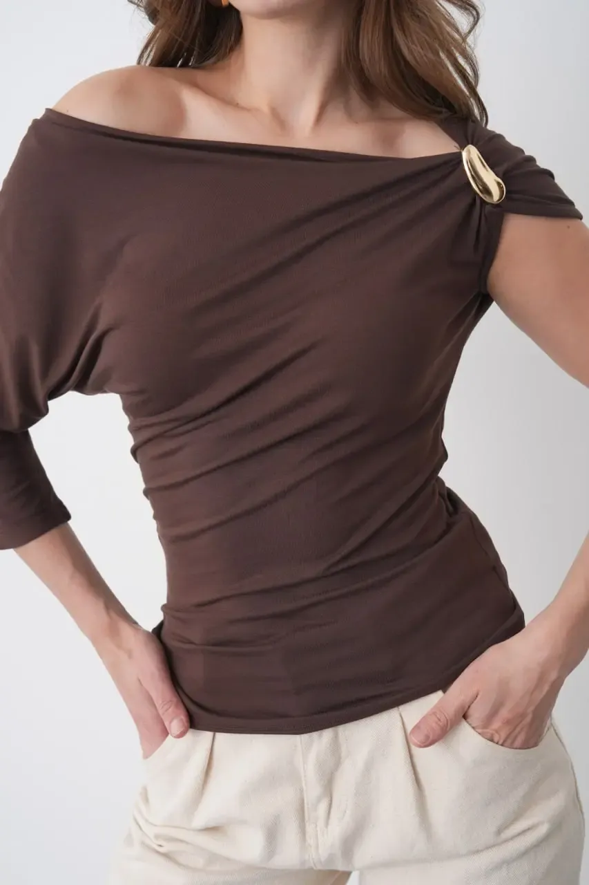 Kadın Kayık Yaka Büzgülü Omuz Detay Aksesuarlı Tasarım Modal Touch Bluz 13012